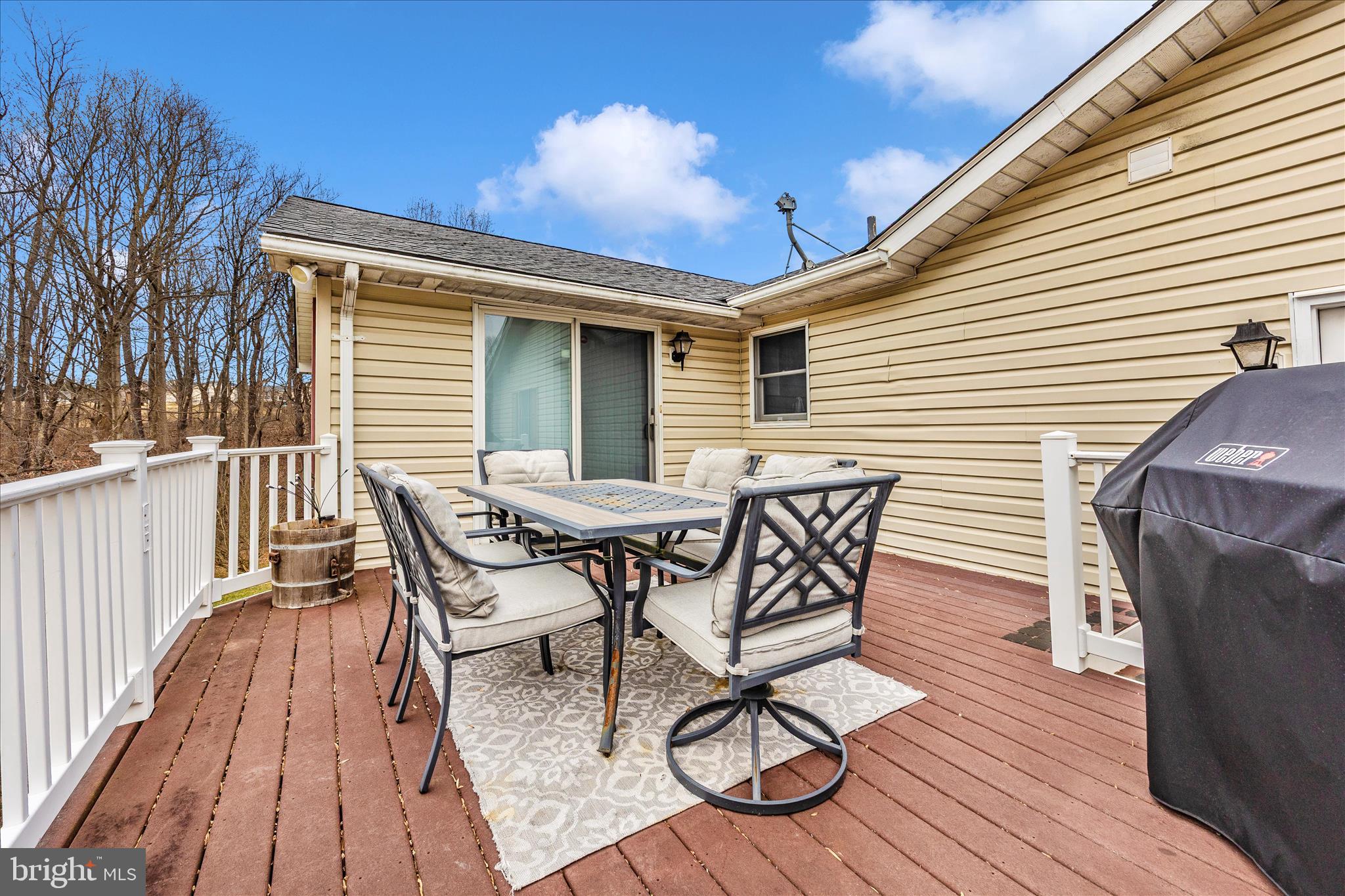 STONELAKE - Residential