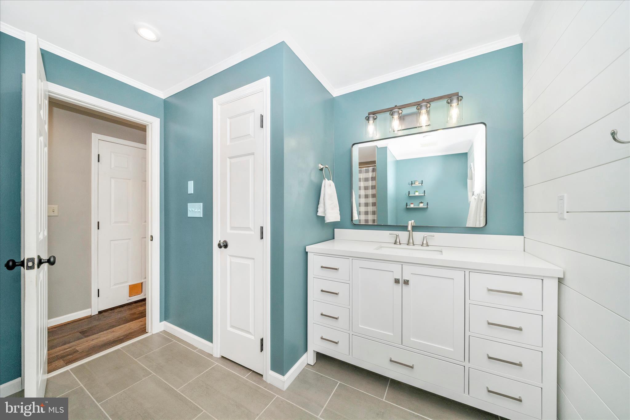 STONELAKE - Residential