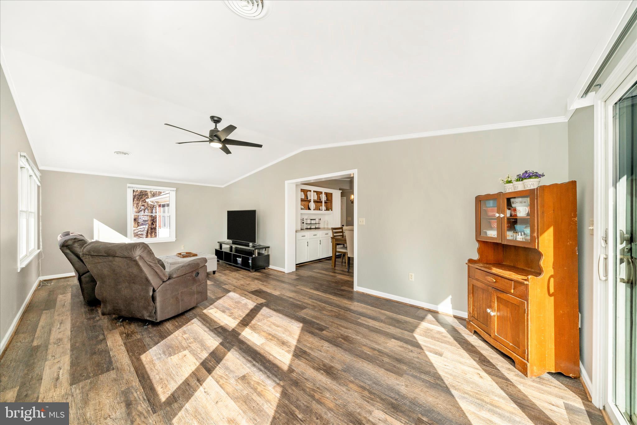 STONELAKE - Residential