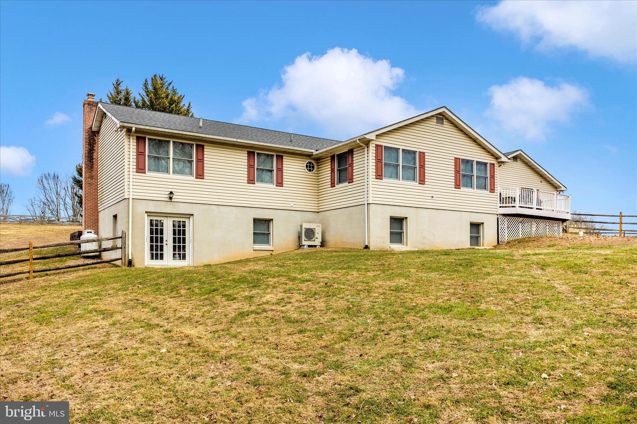 STONELAKE - Residential