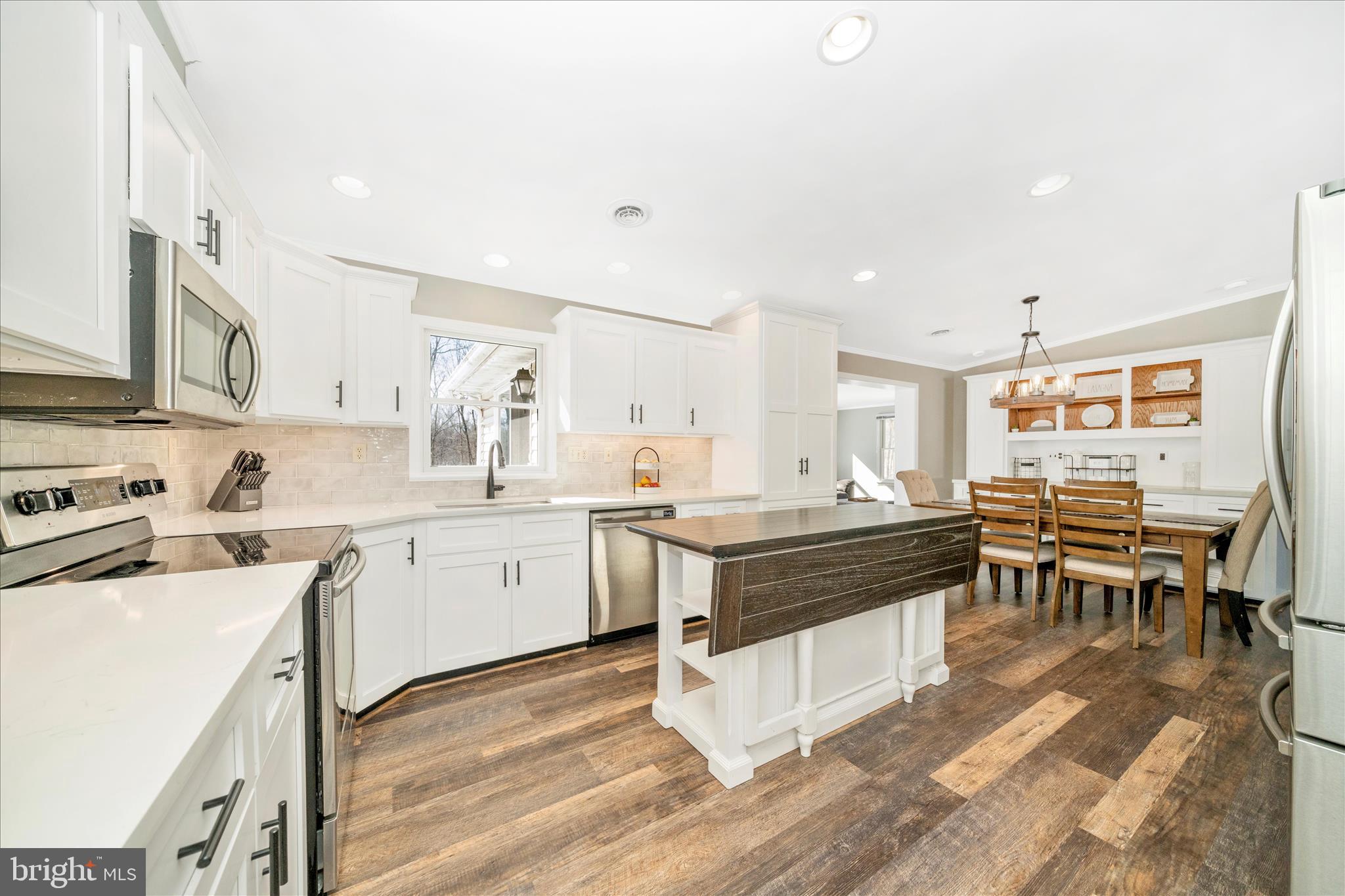 STONELAKE - Residential