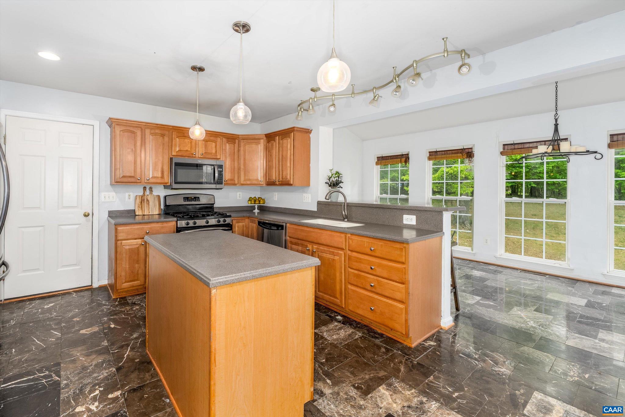 REEDY CREEK - Residential
