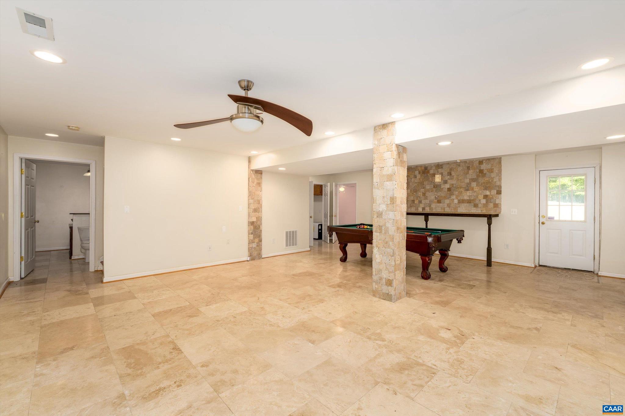 REEDY CREEK - Residential