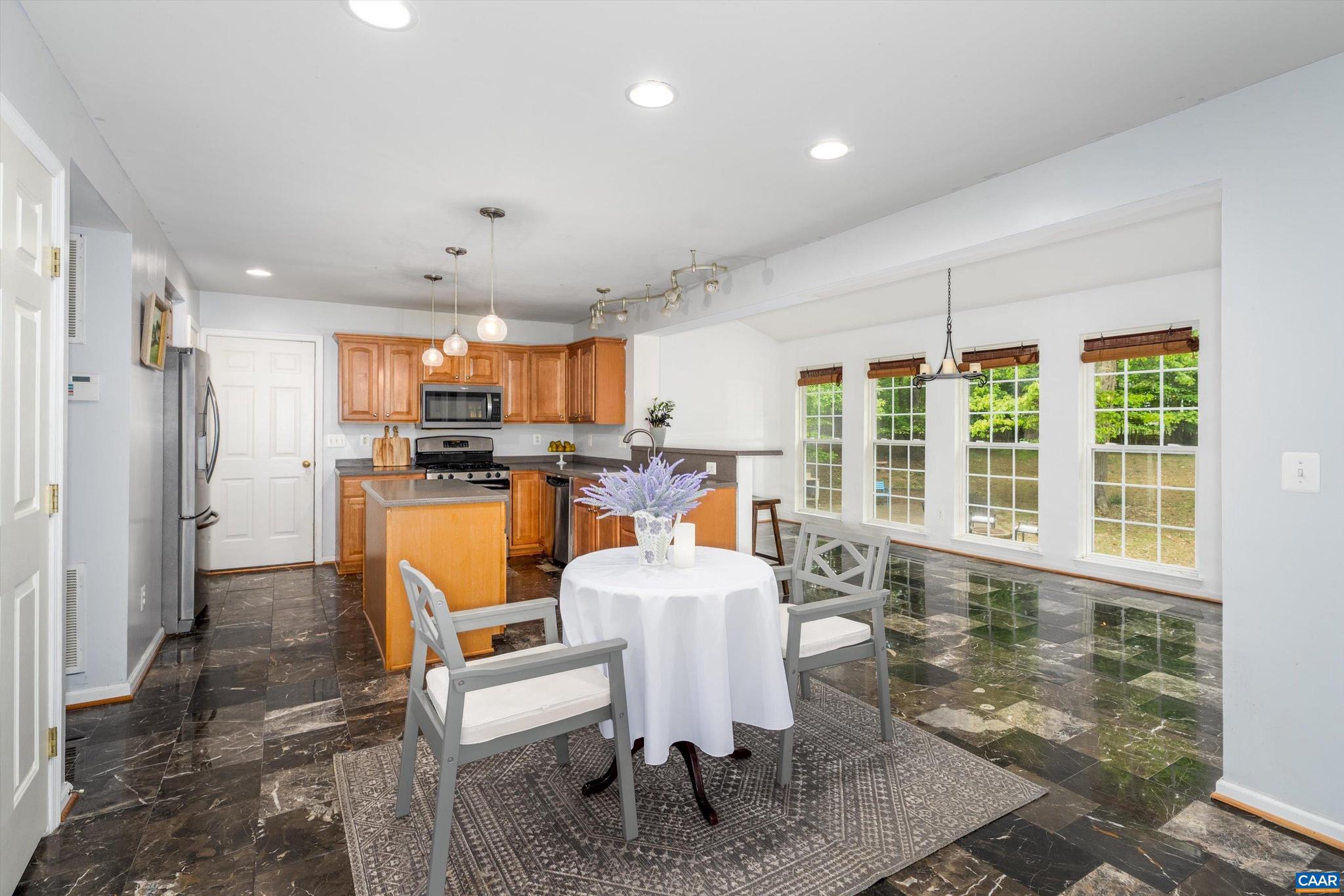 REEDY CREEK - Residential