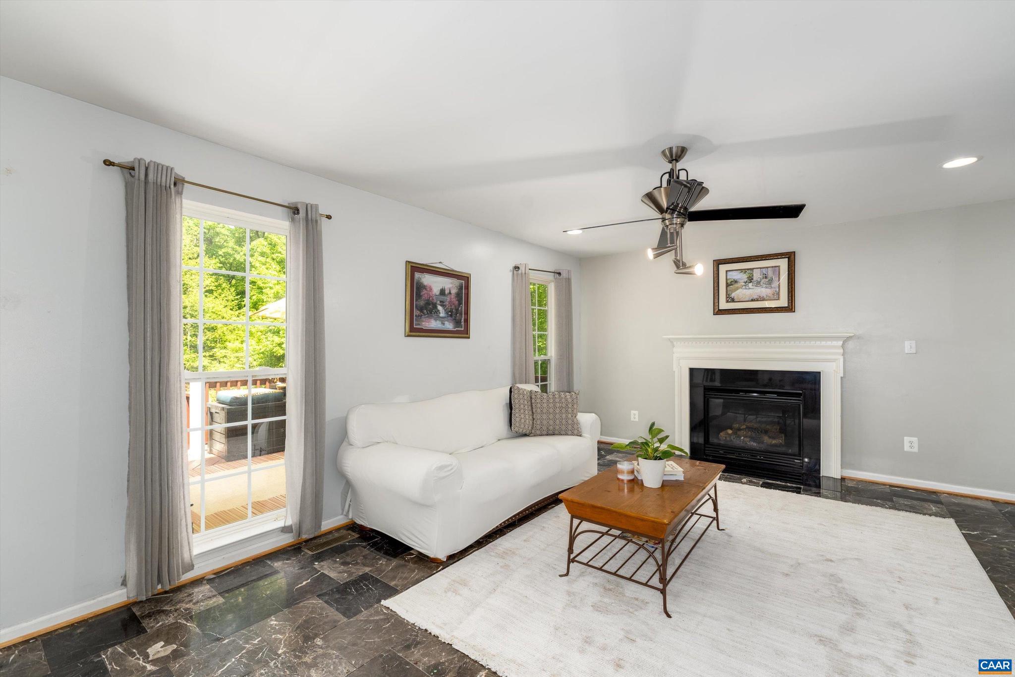 REEDY CREEK - Residential