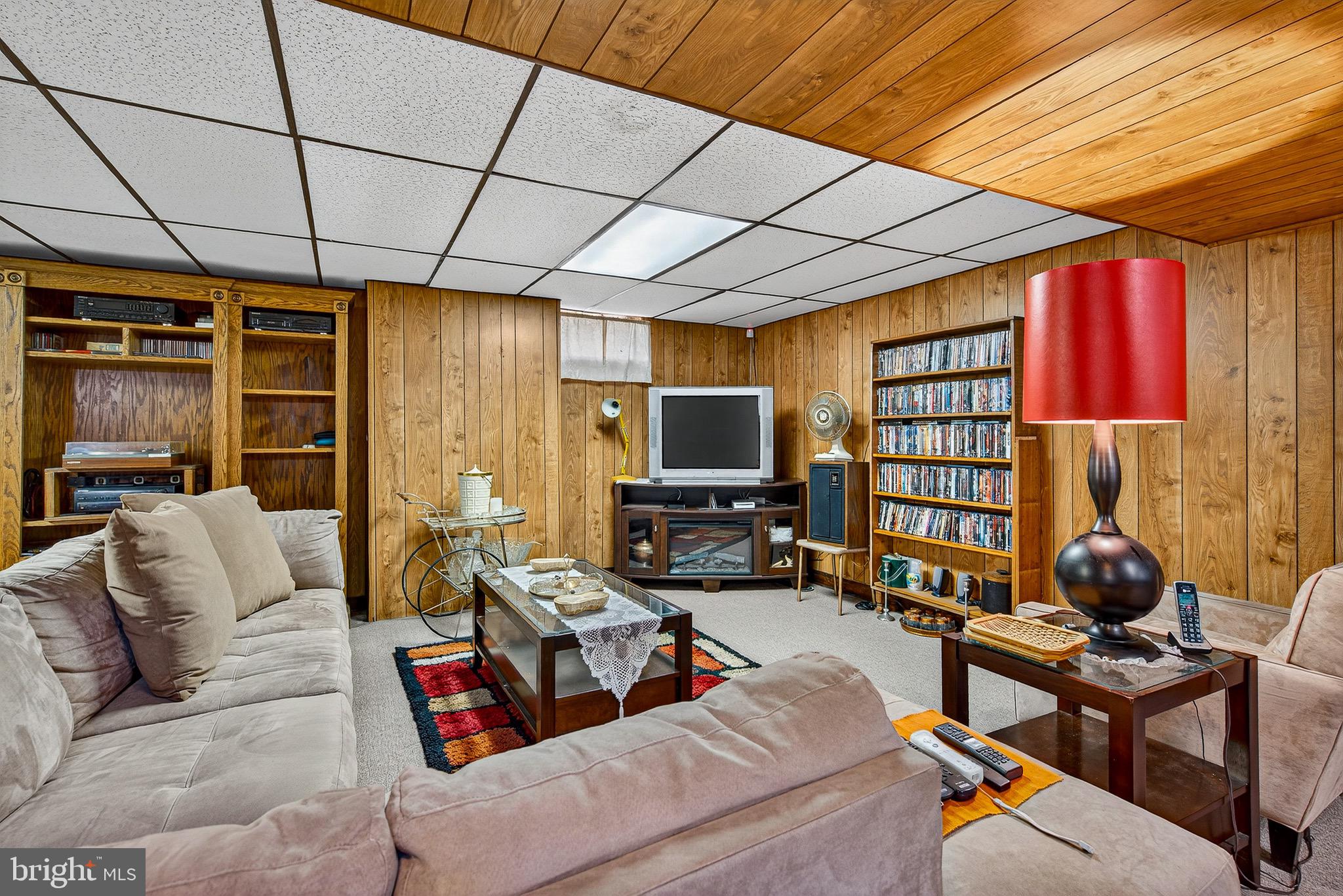 CROSS COUNTRY - Residential