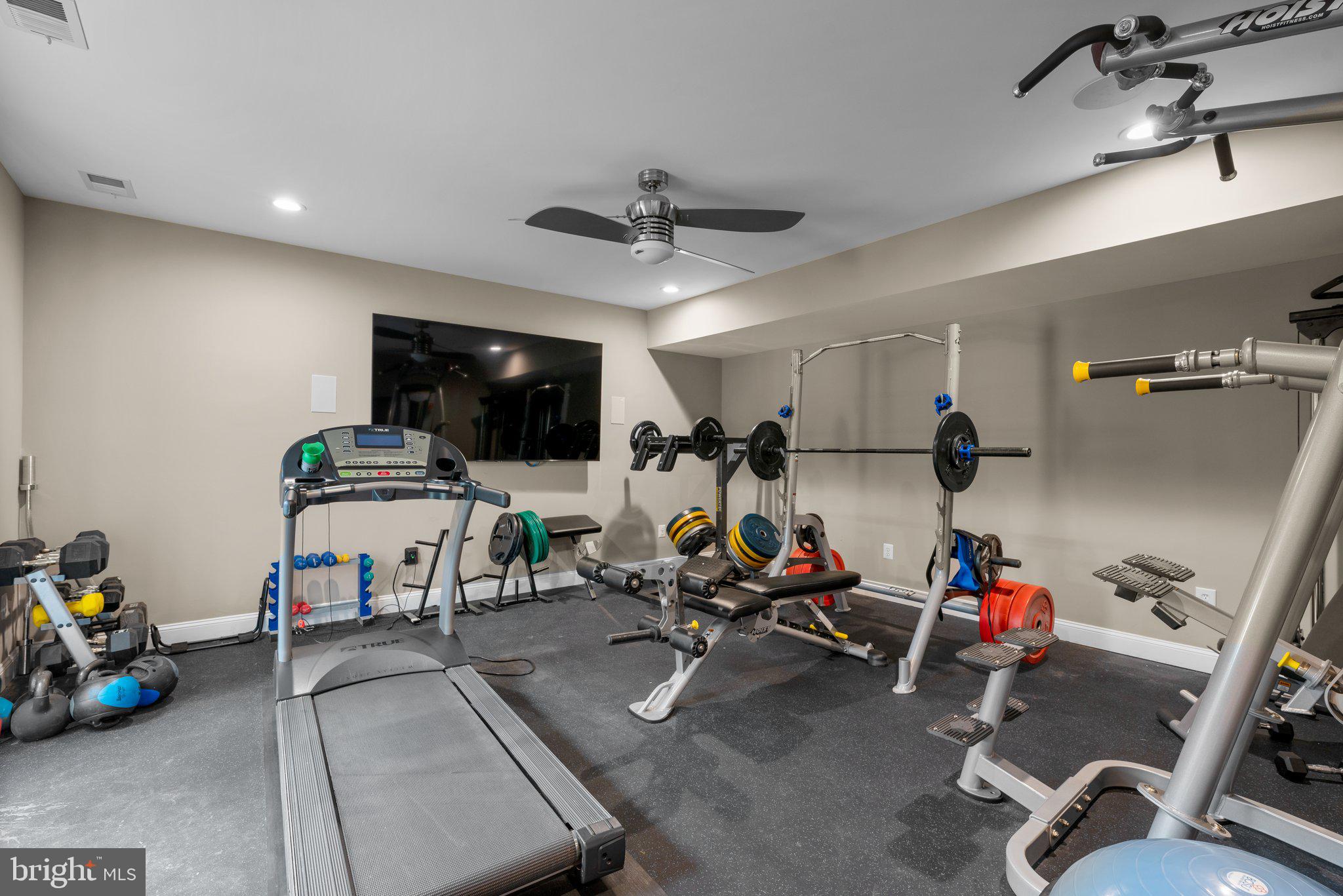 HIGHLAND - Residential