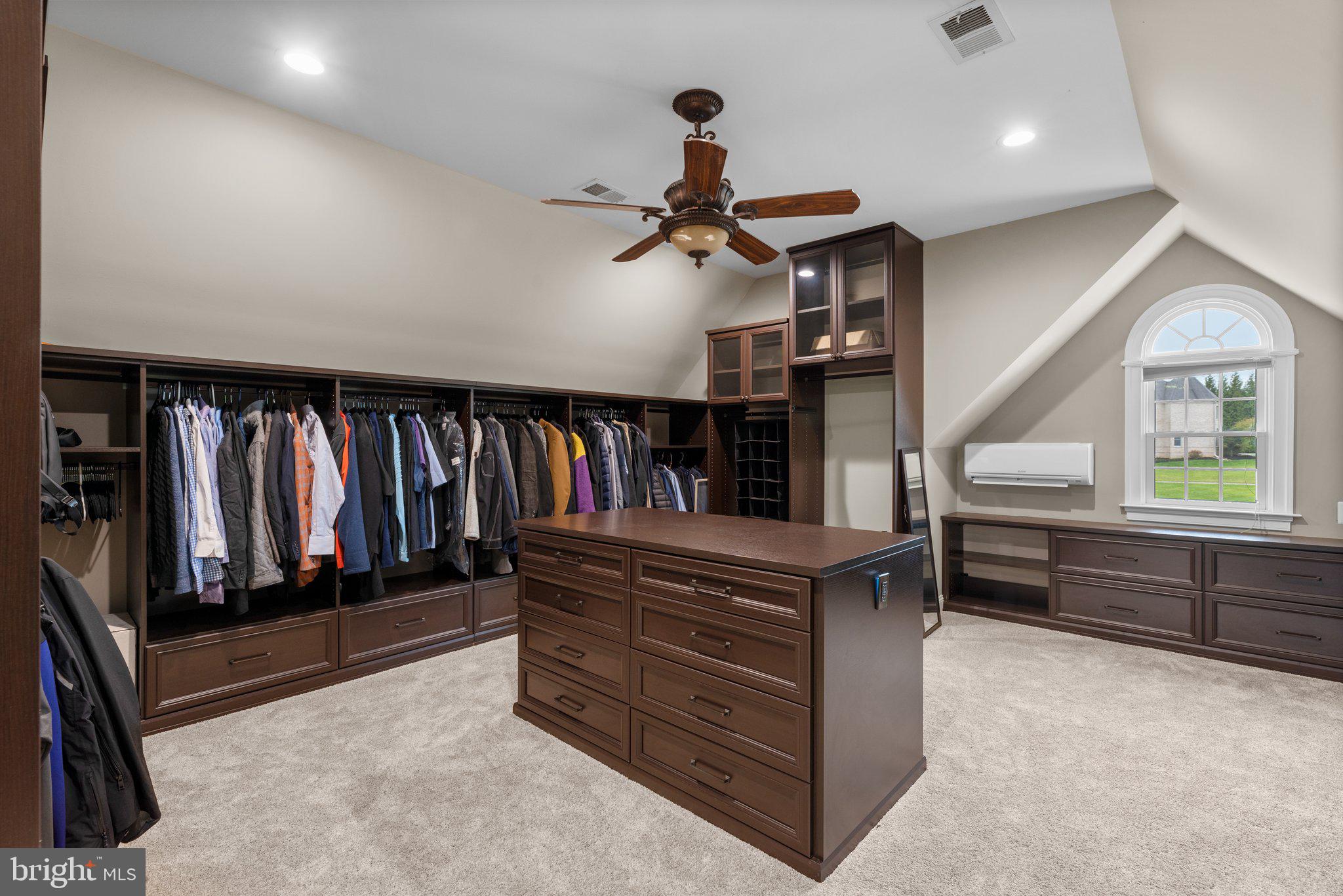 HIGHLAND - Residential