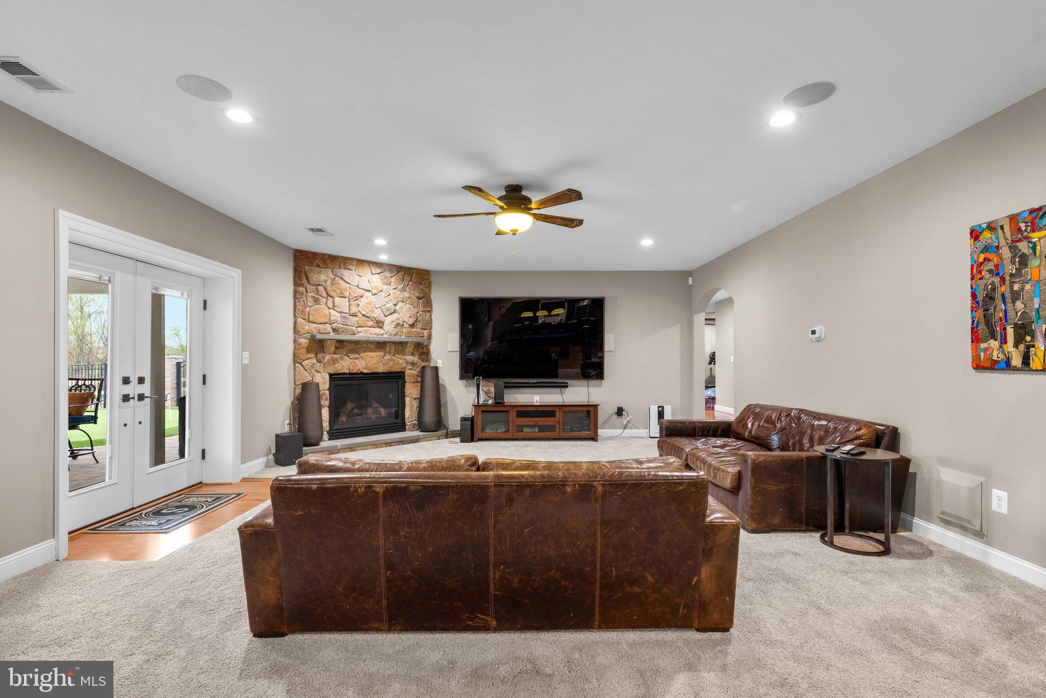 HIGHLAND - Residential