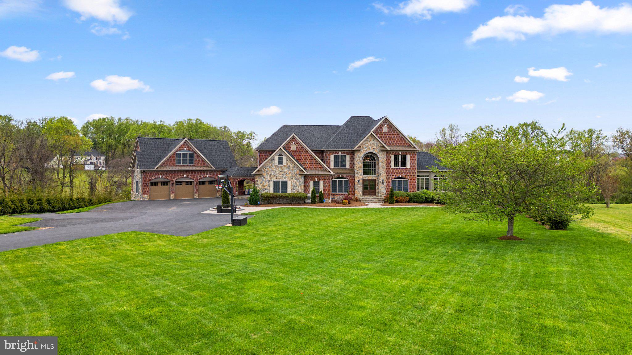 HIGHLAND - Residential