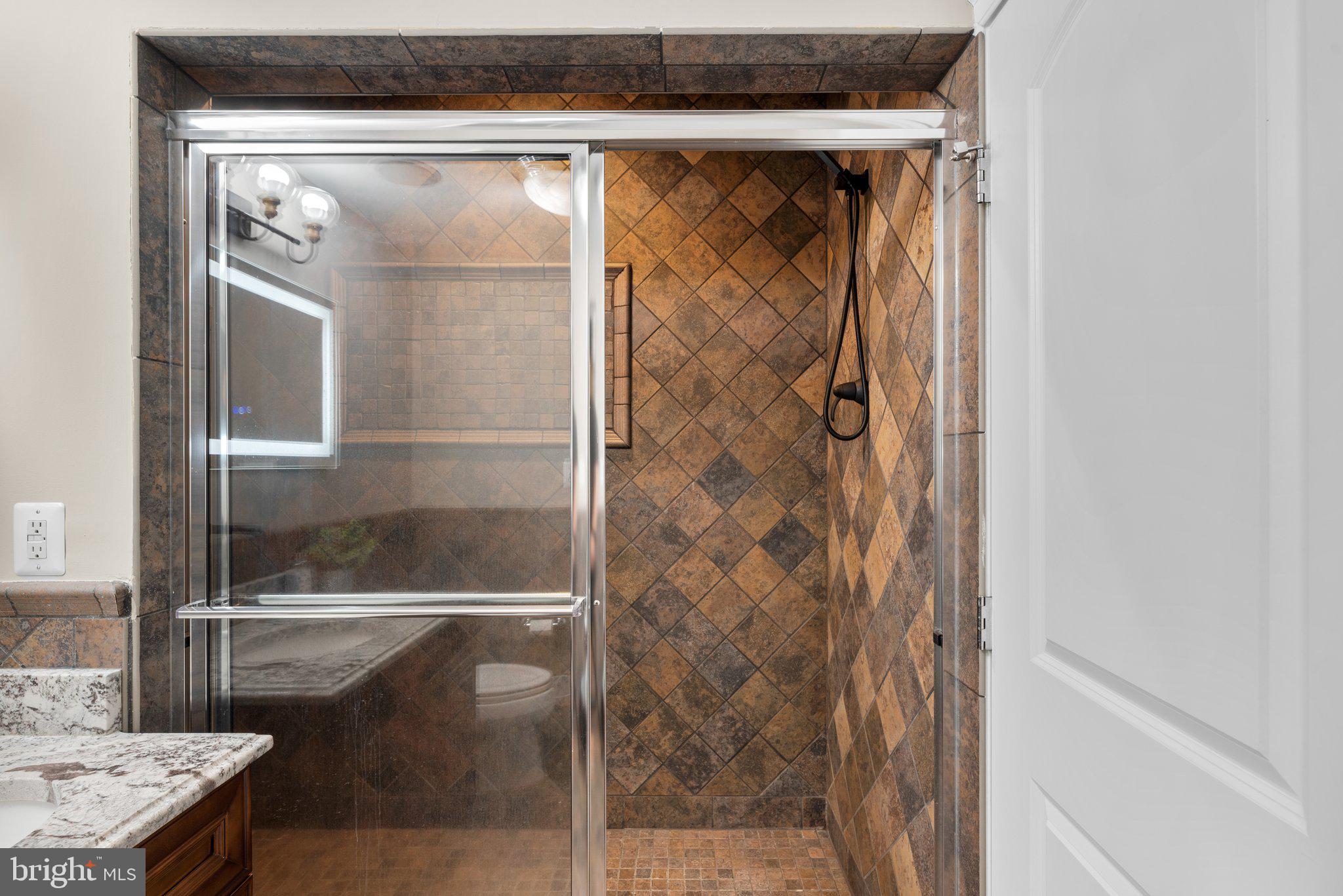 HIGHLAND - Residential