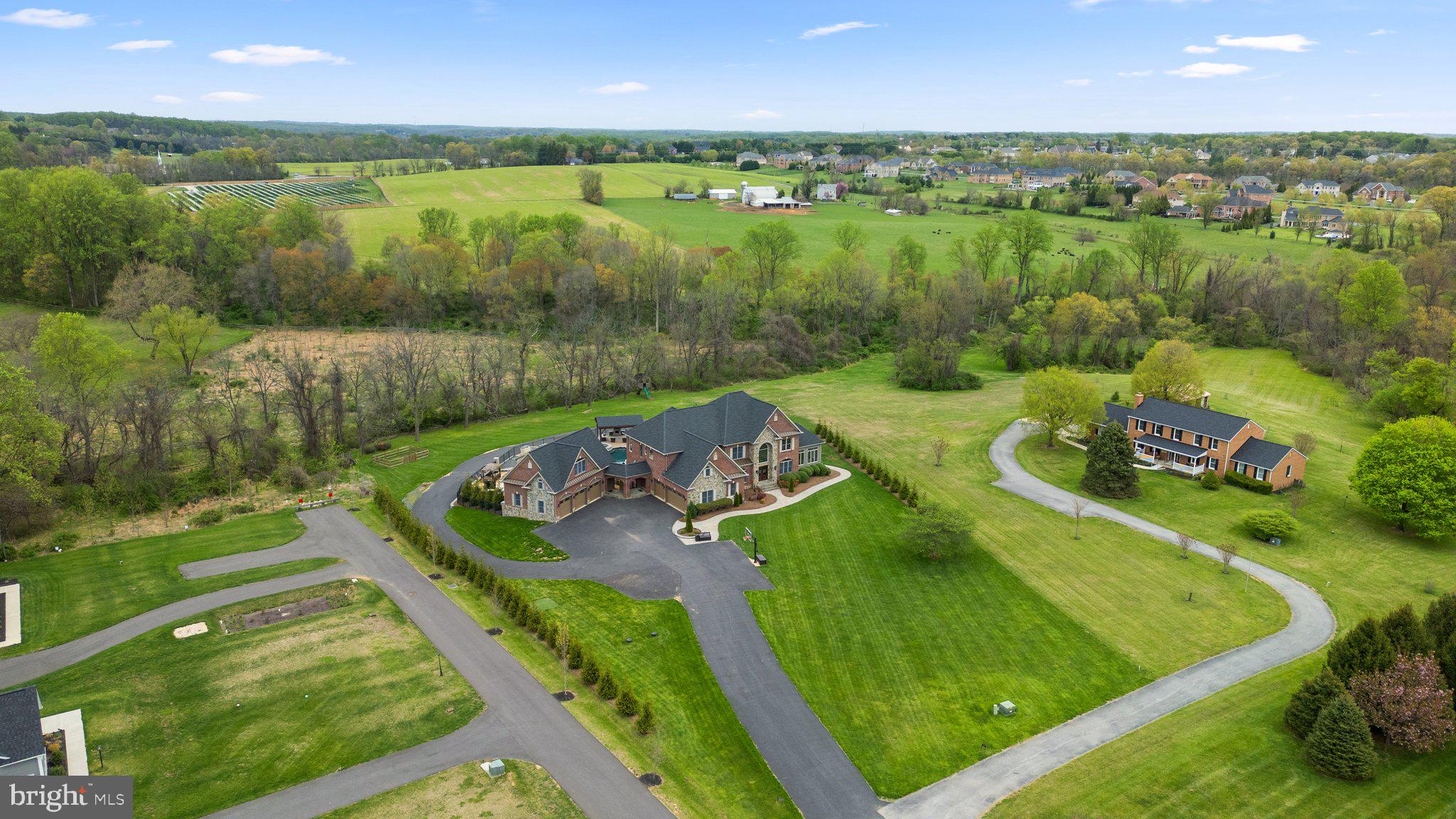 HIGHLAND - Residential