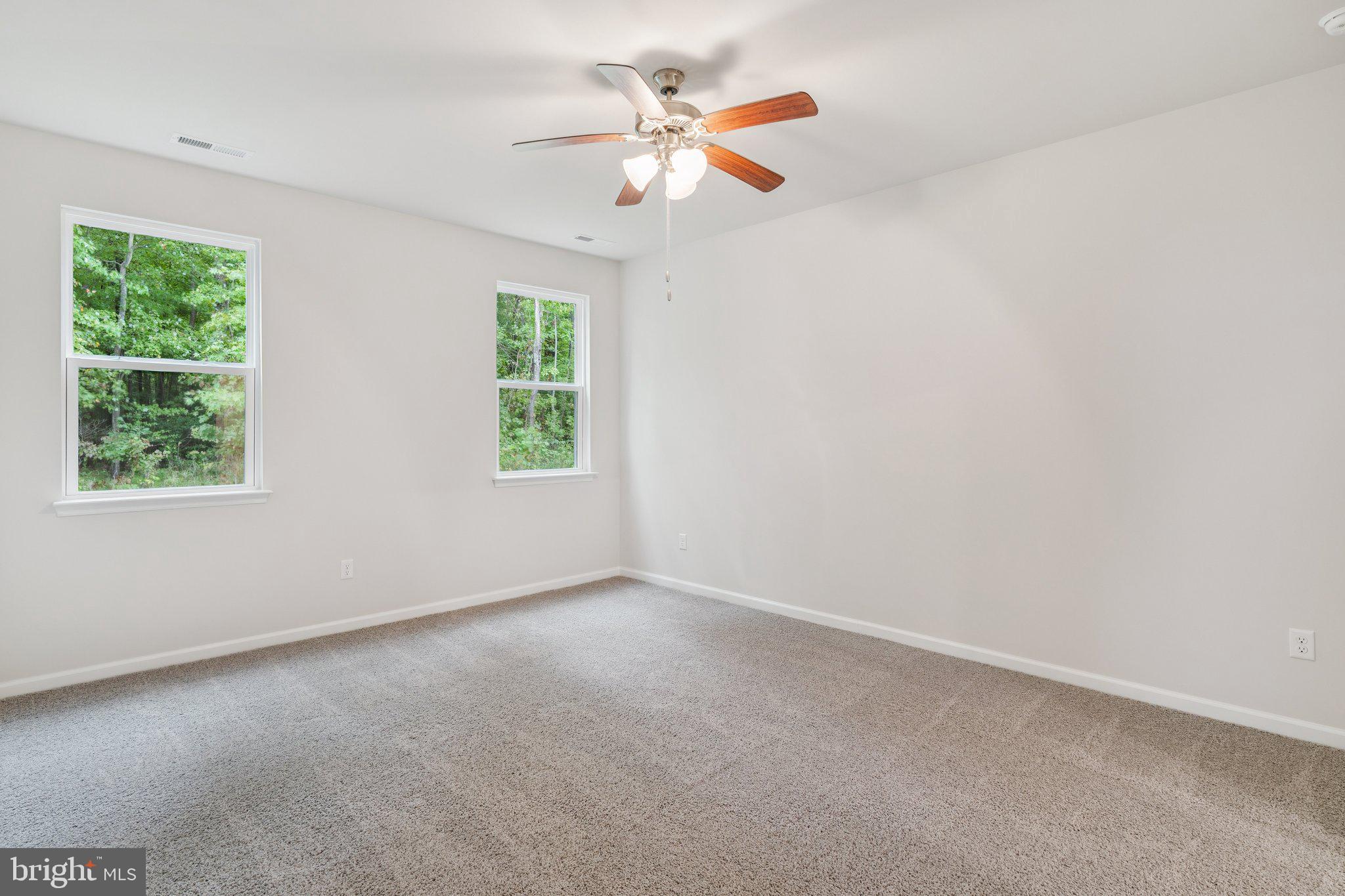 LADYSMITH VILLAGE - Residential