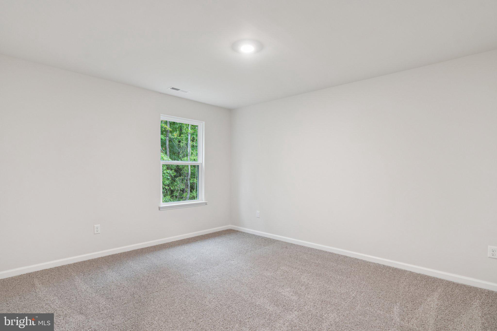 LADYSMITH VILLAGE - Residential