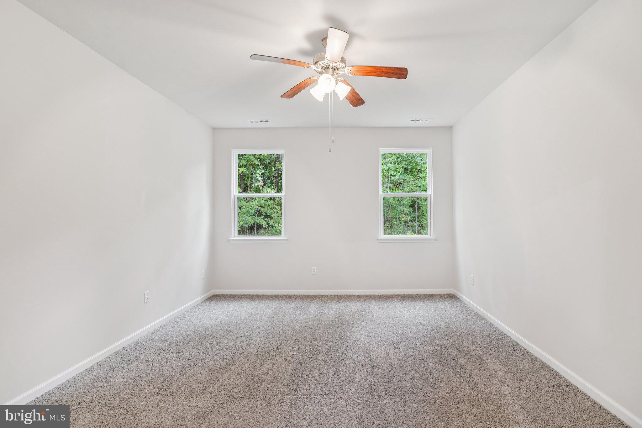 LADYSMITH VILLAGE - Residential