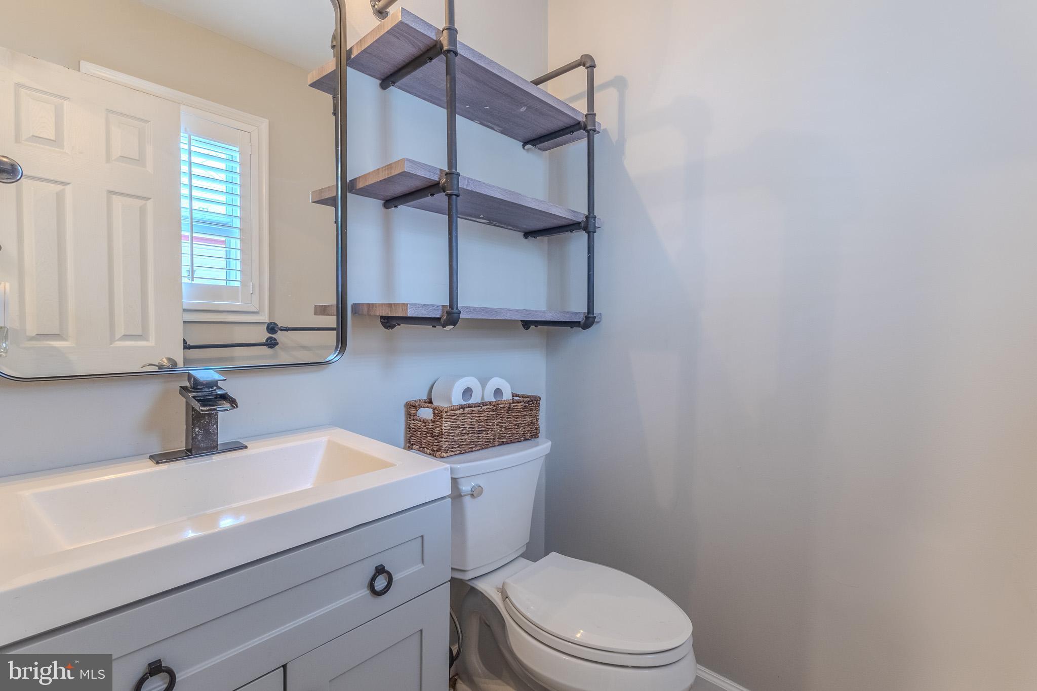 FRANKLIN MANOR BEACH - Residential