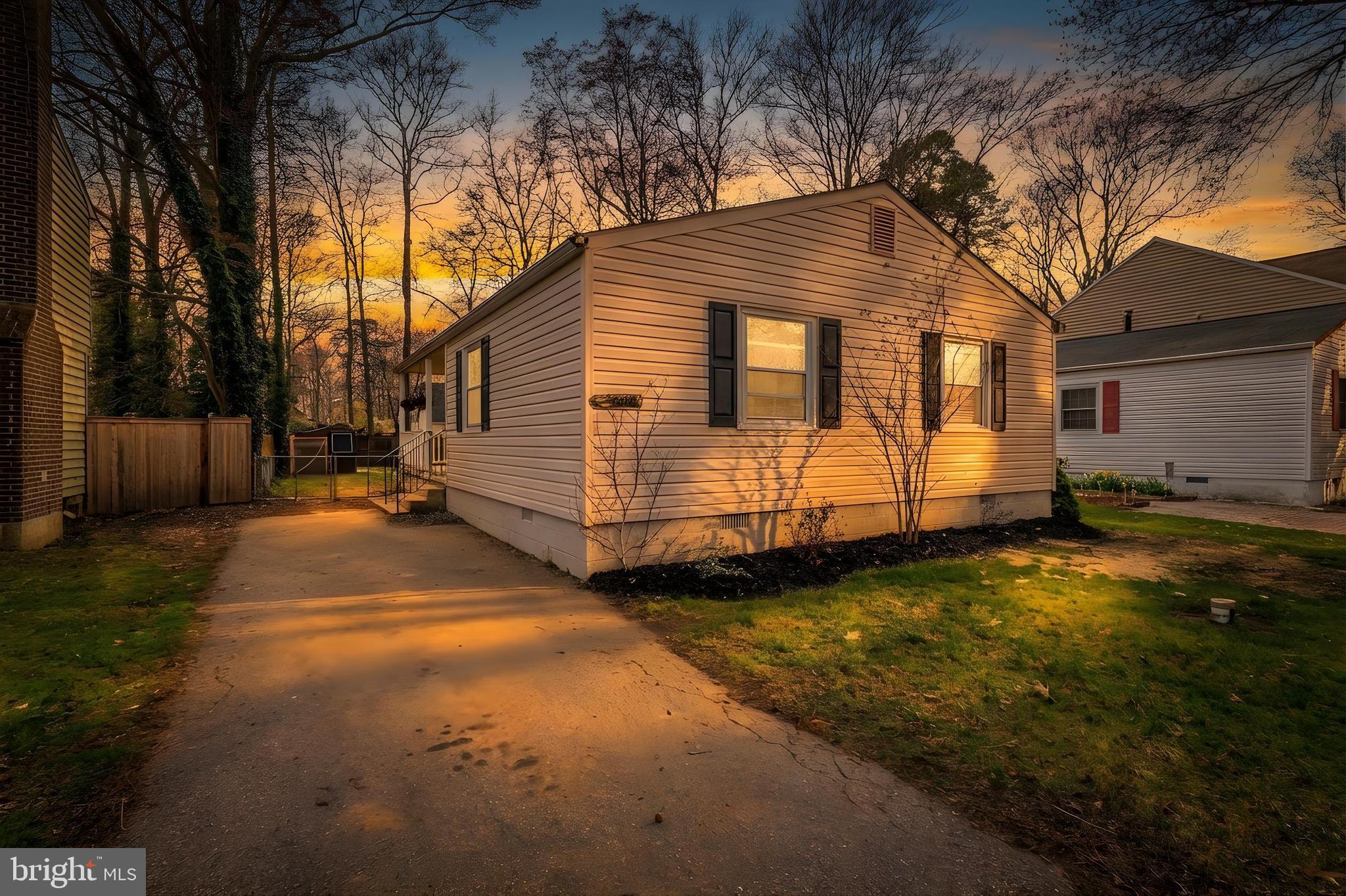FRANKLIN MANOR BEACH - Residential