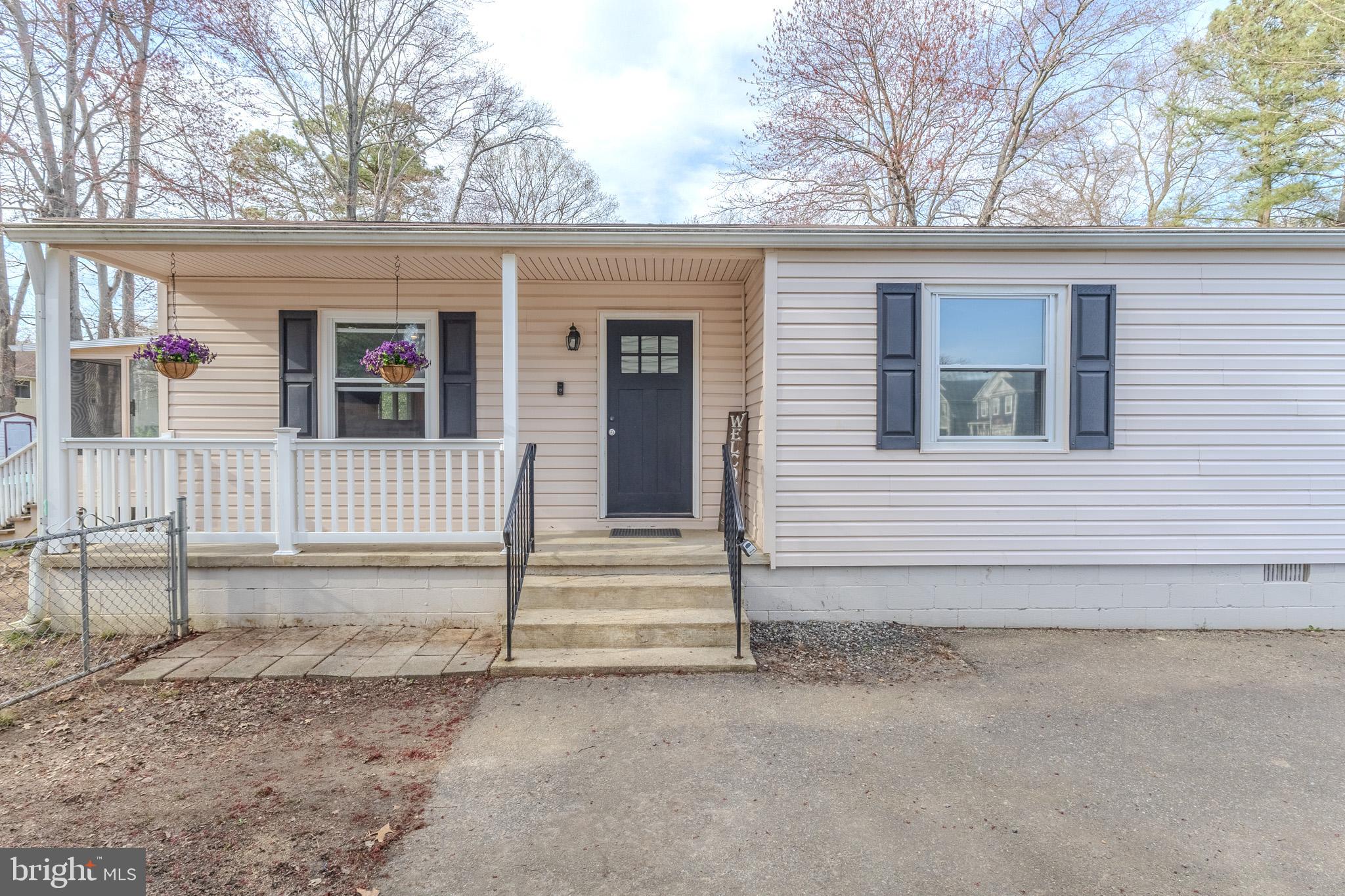 FRANKLIN MANOR BEACH - Residential