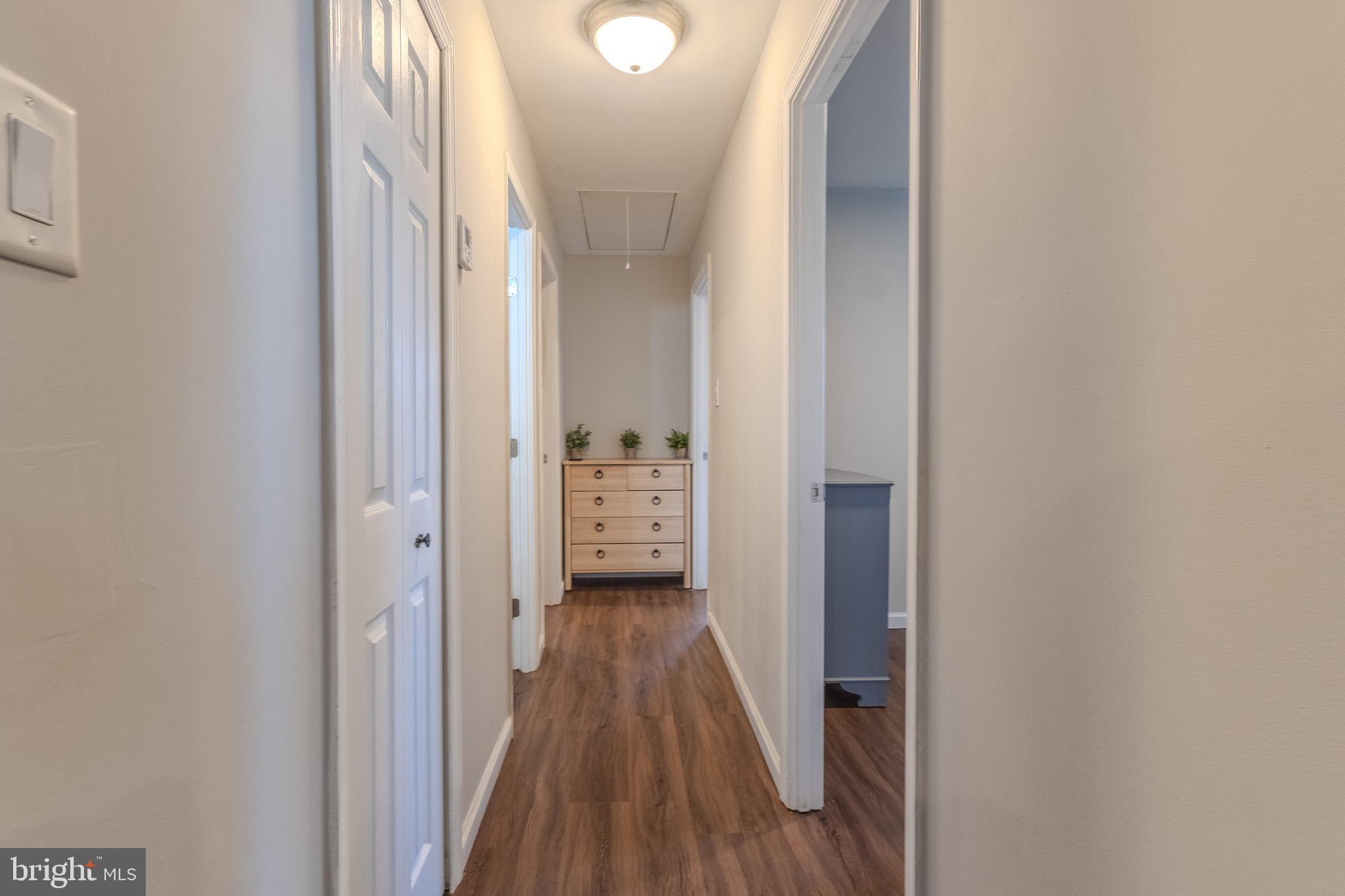 FRANKLIN MANOR BEACH - Residential