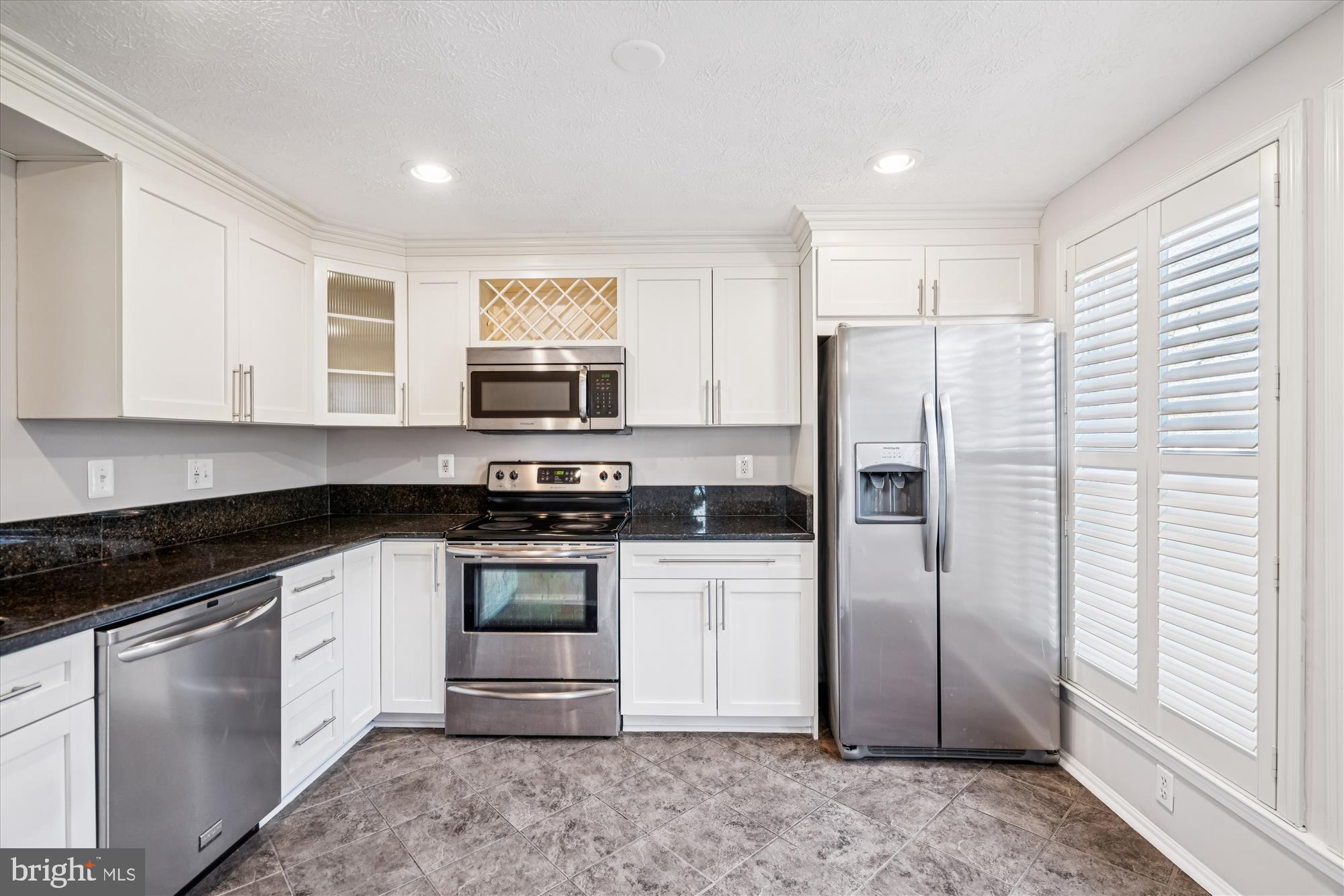 MURRAY HILL - Residential