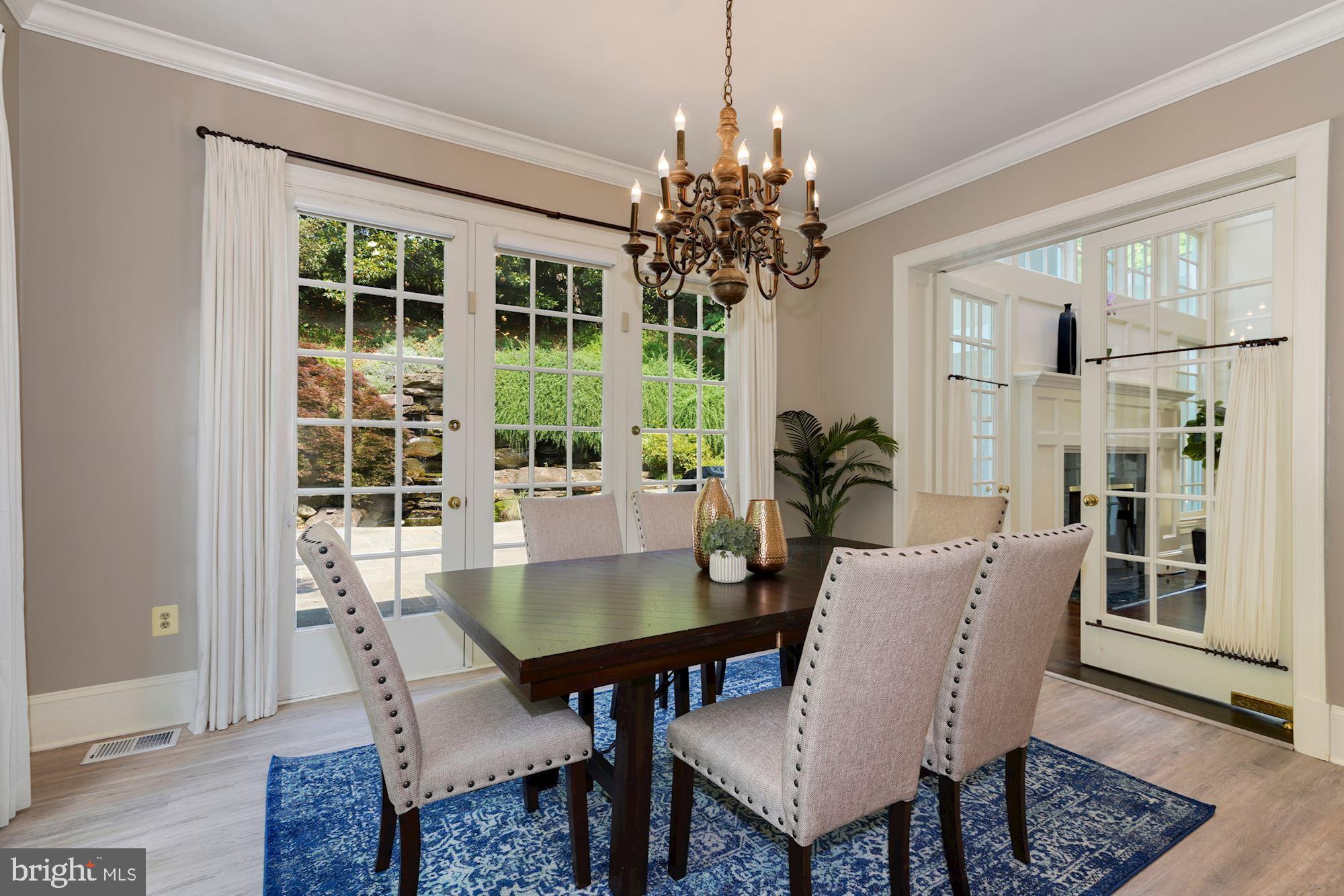 SPRING VALLEY - Residential