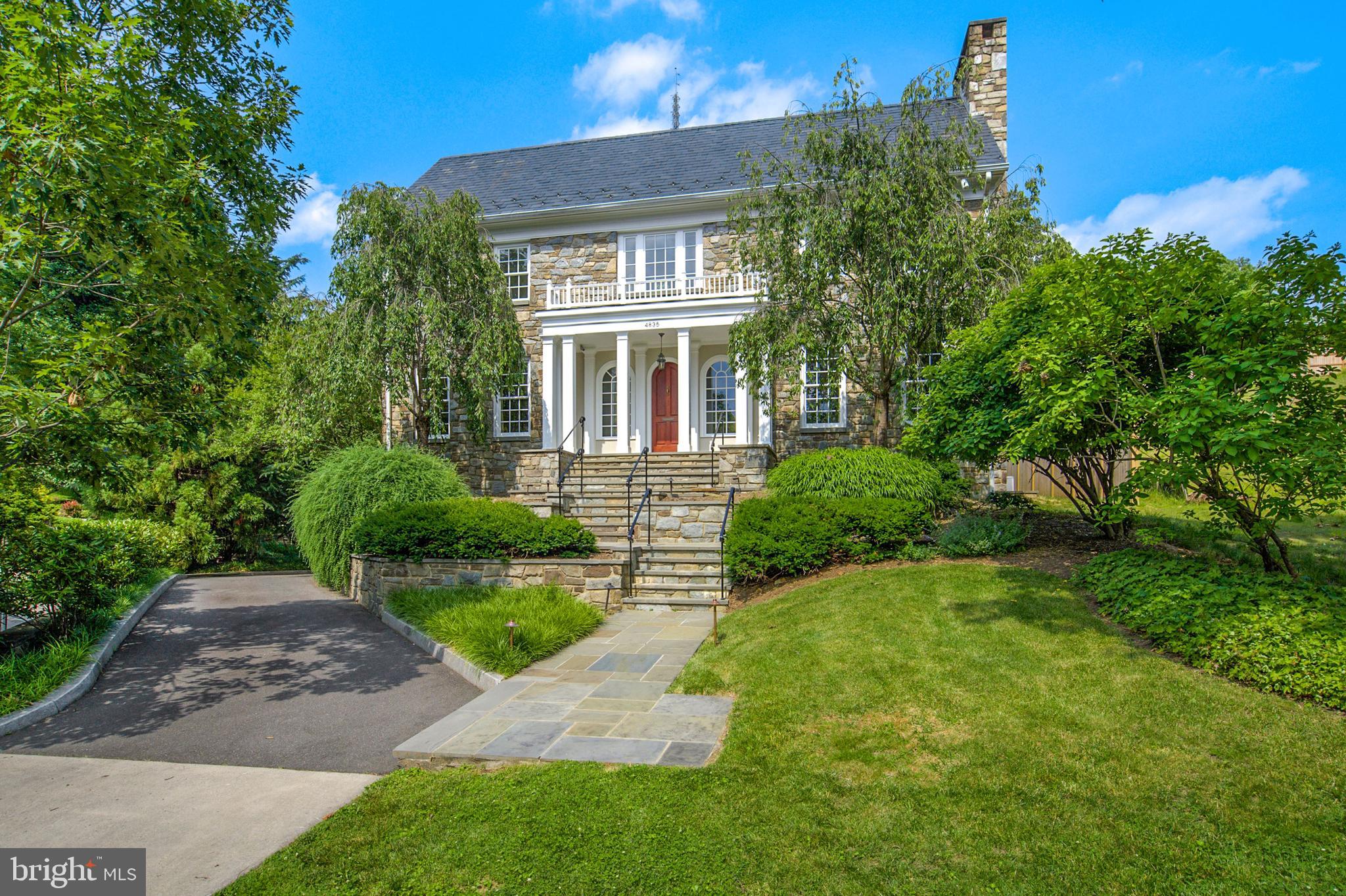 SPRING VALLEY - Residential