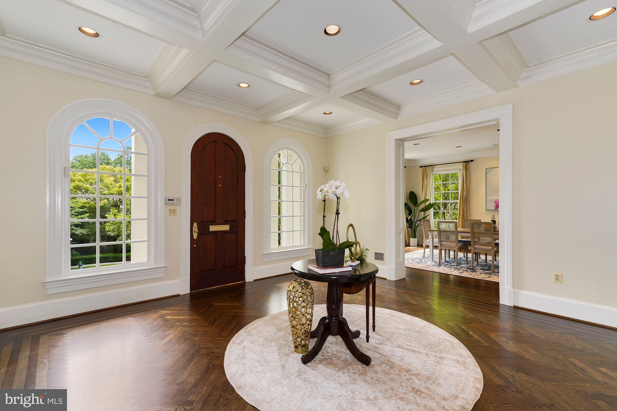 SPRING VALLEY - Residential