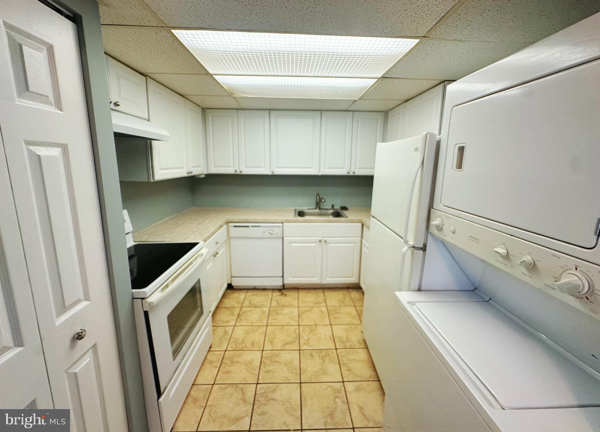 807 WINDSTREAM WAY C 807-C