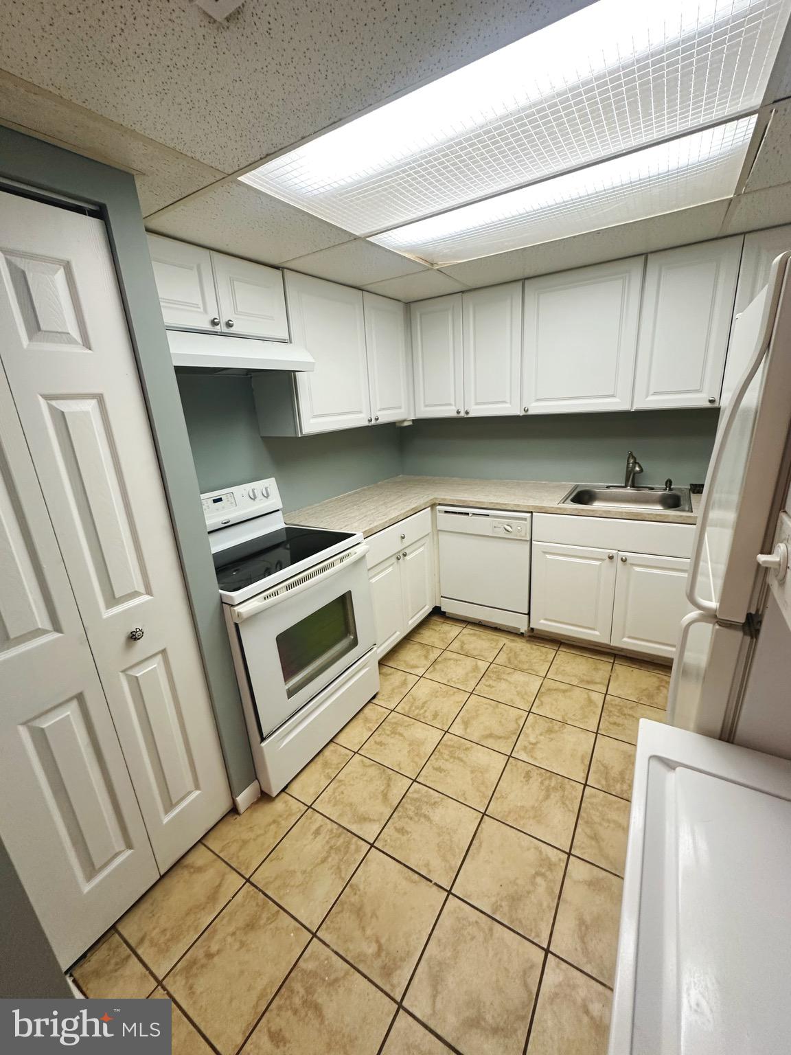 807 WINDSTREAM WAY C 807-C