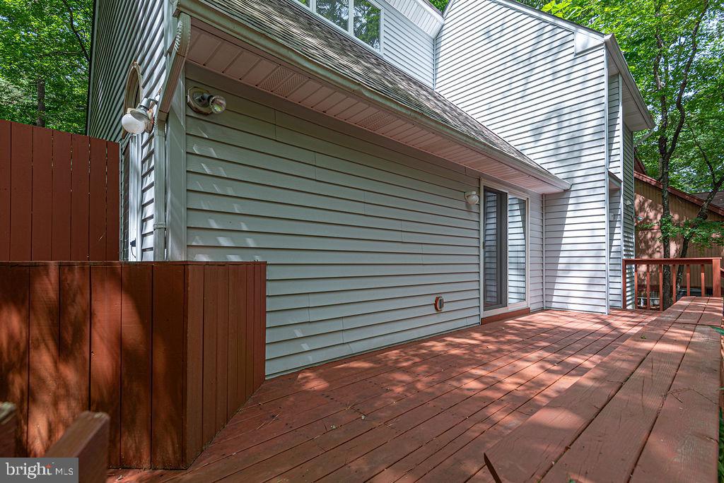 6 BRIARCREST DRIVE