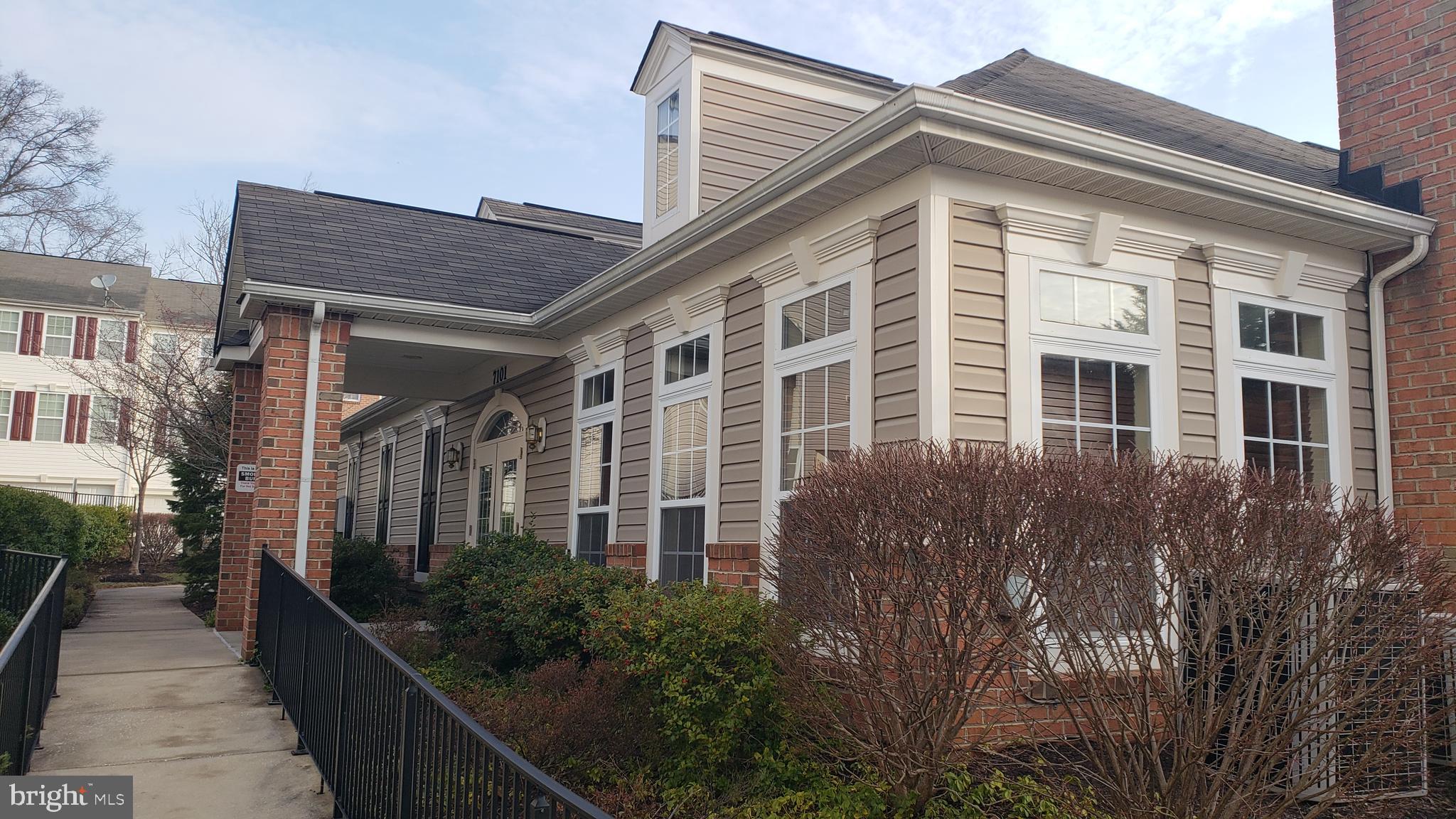 WATERS EDGE - Residential Lease