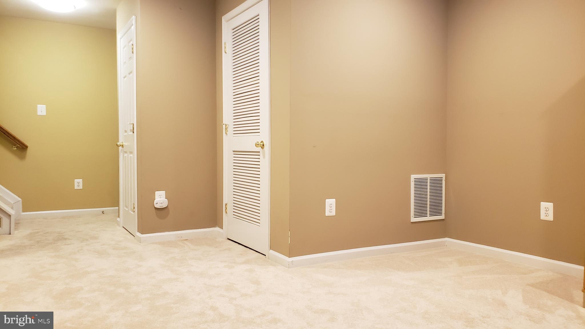 WATERS EDGE - Residential Lease