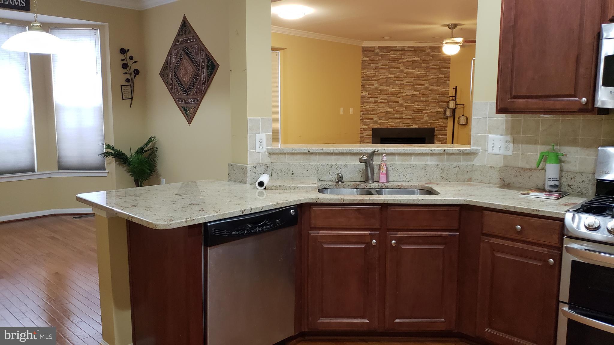 WATERS EDGE - Residential Lease