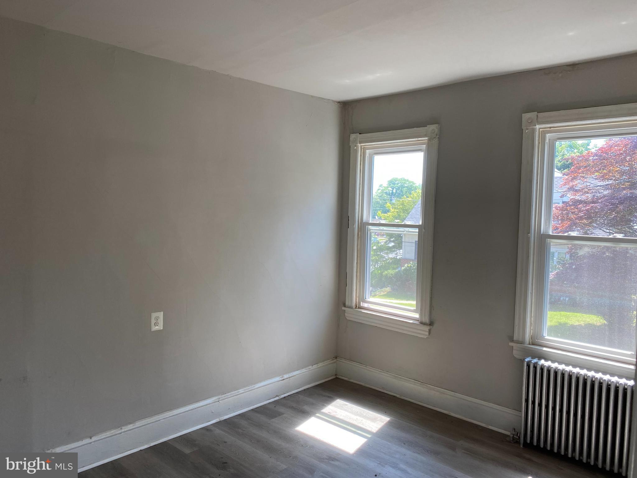 CRESTMONT - Residential Lease