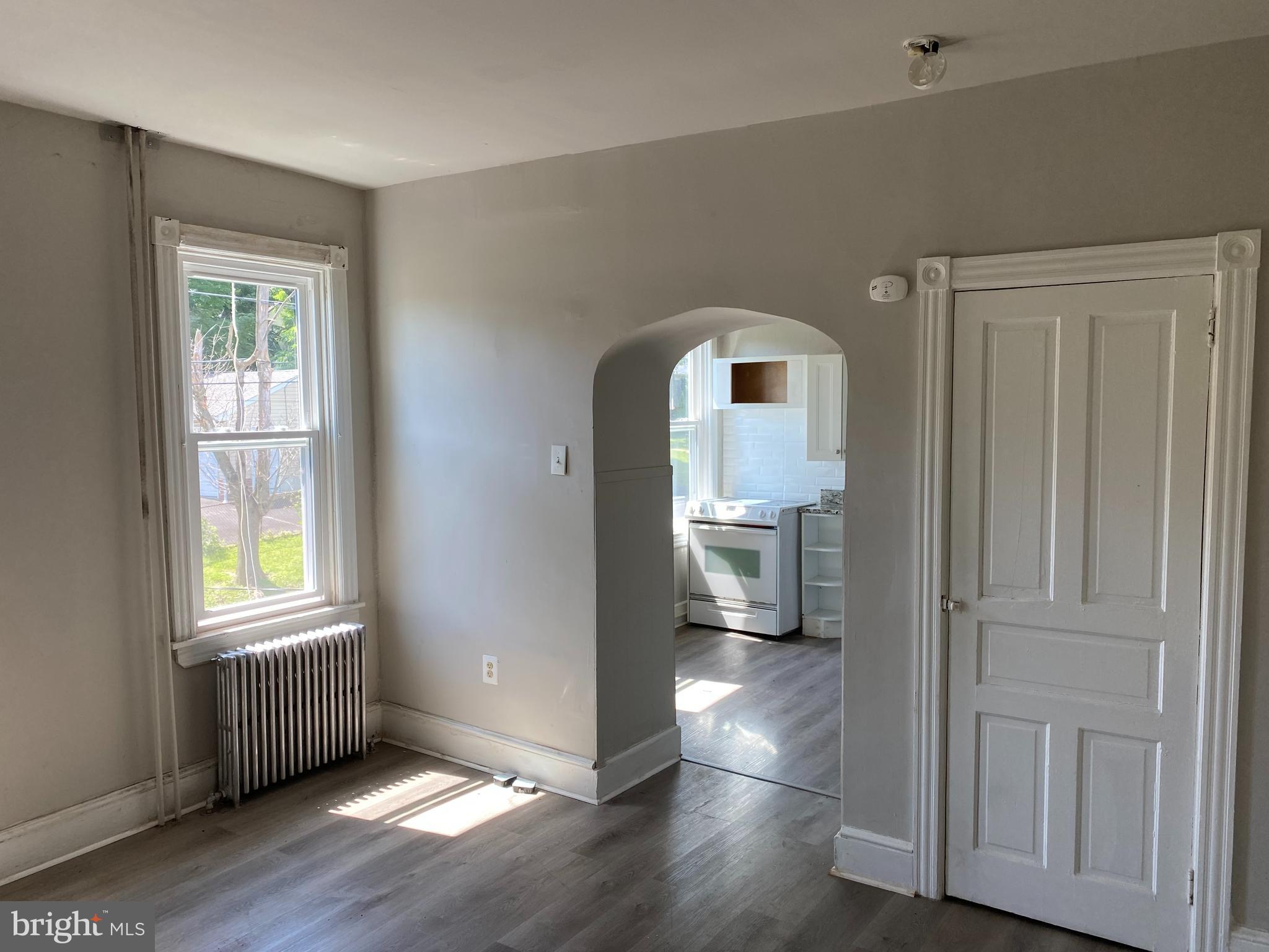 CRESTMONT - Residential Lease