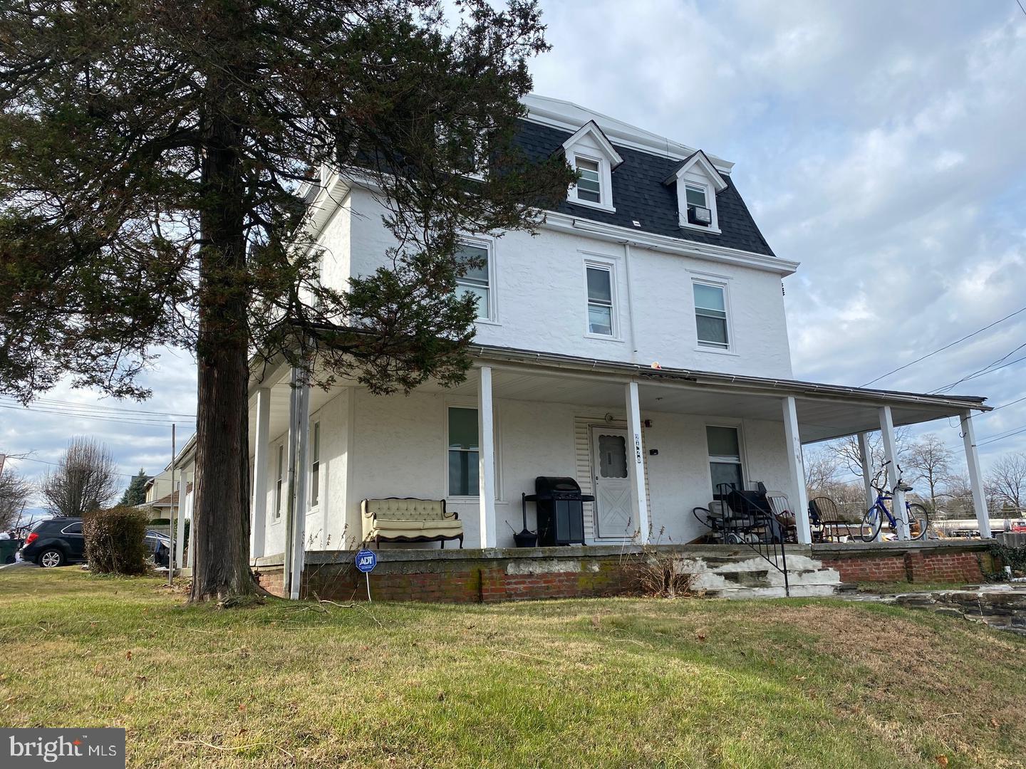 CRESTMONT - Residential Lease