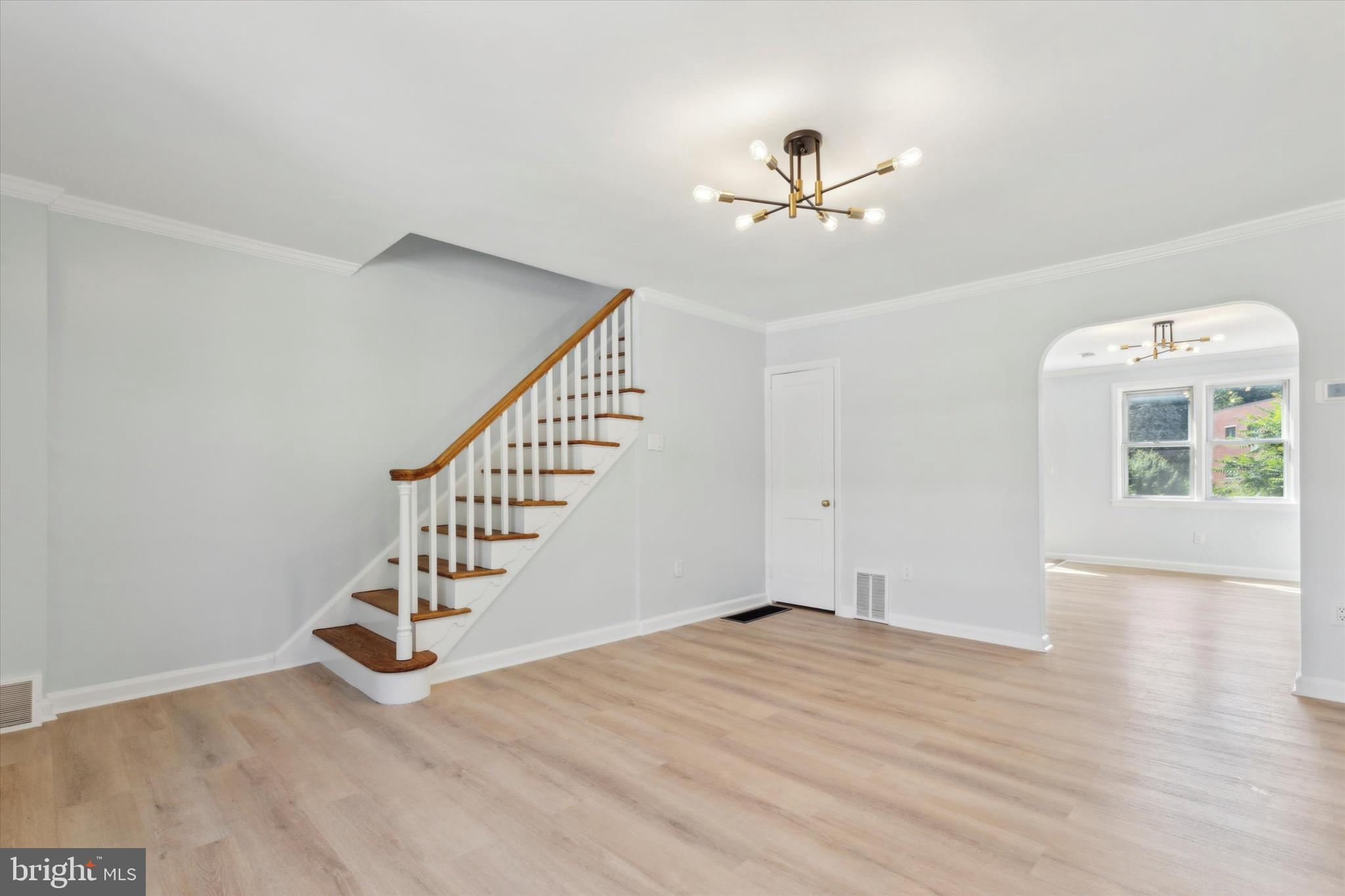 ROXBOROUGH - Residential Lease