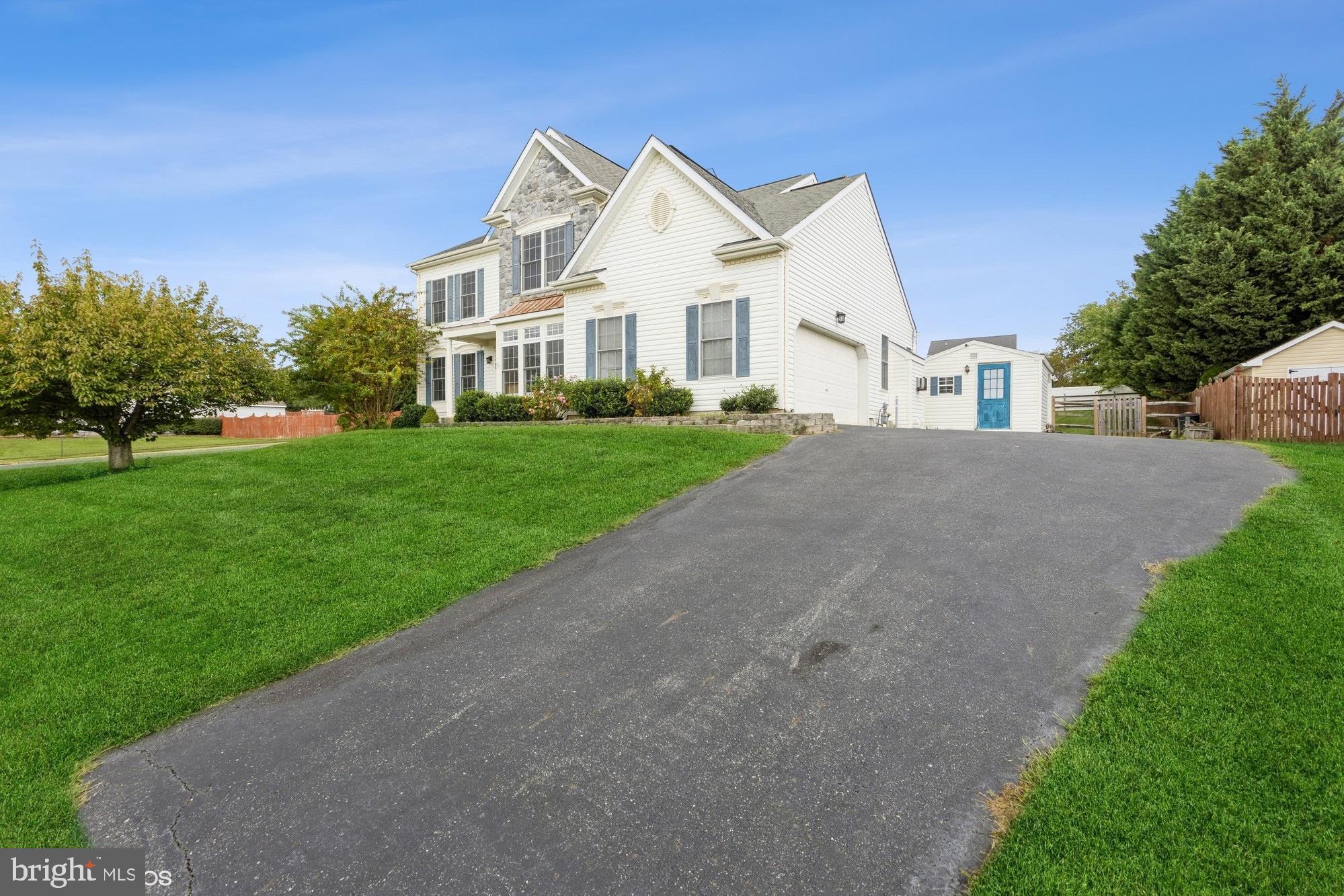 BEACON POINT - Residential