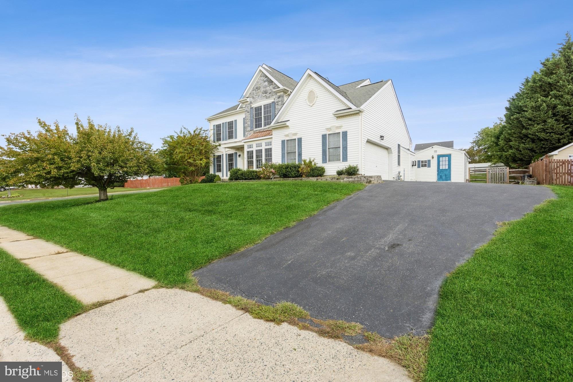 BEACON POINT - Residential