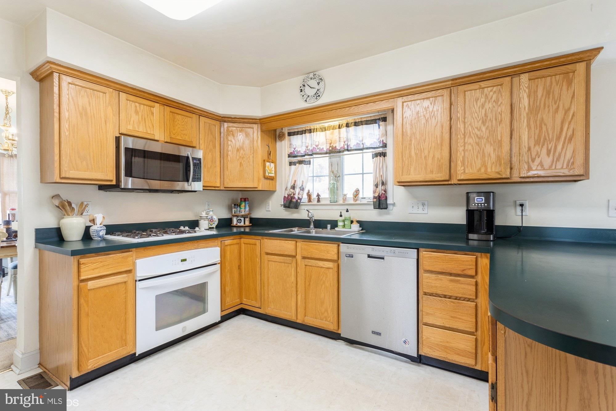 BEACON POINT - Residential