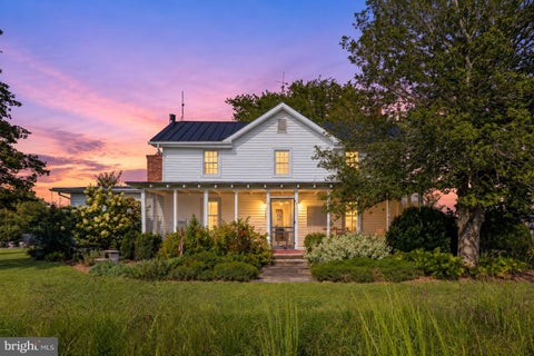 Photo of 65 Dennis Rd, CASTLETON, VA 22716 (MLS # VARP2002842)