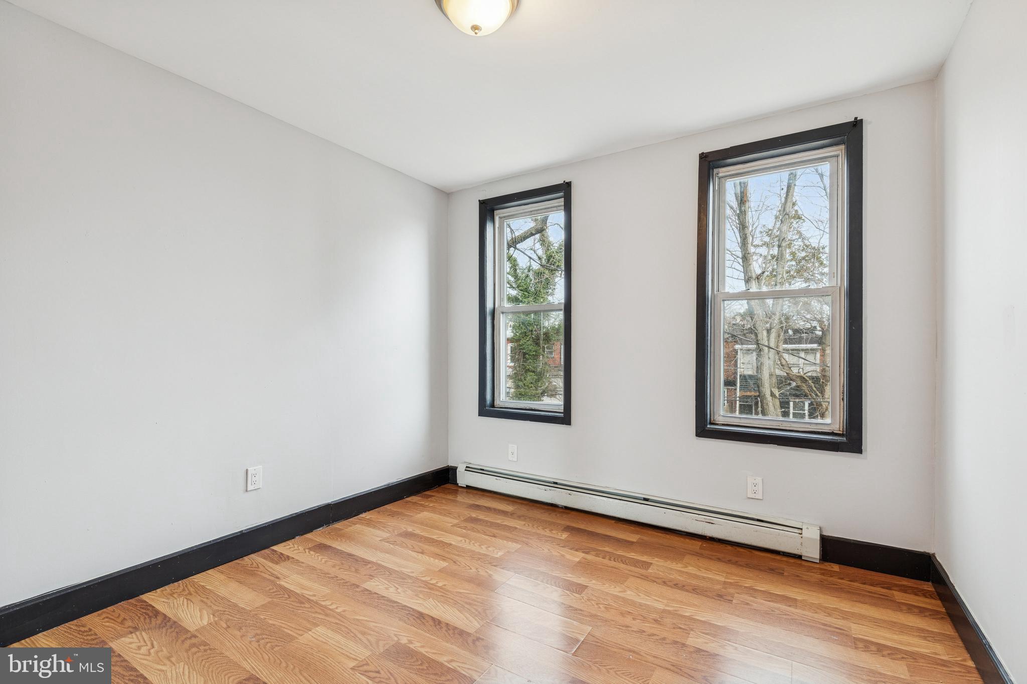 BALTIMORE HIGHLANDS - Residential