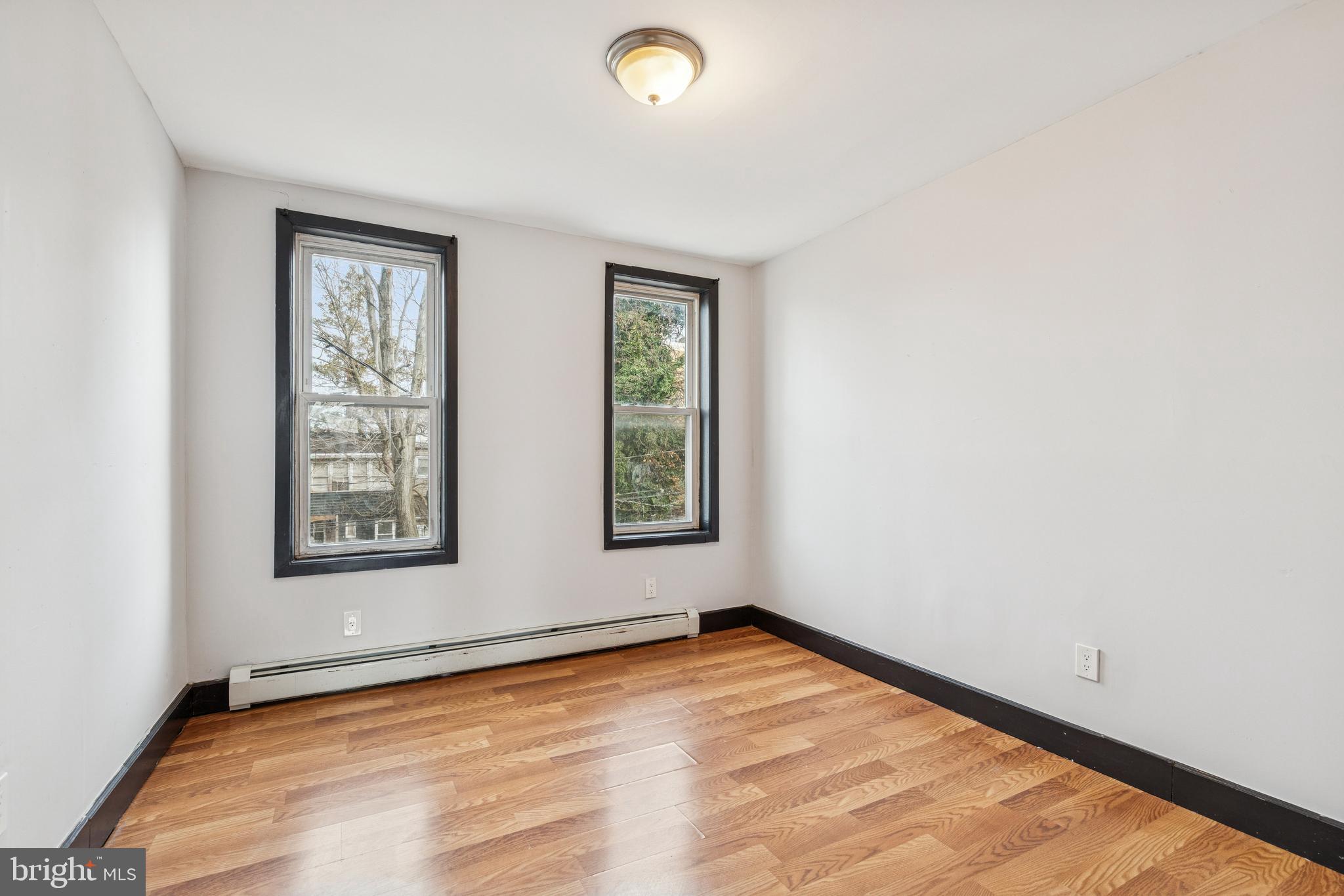 BALTIMORE HIGHLANDS - Residential