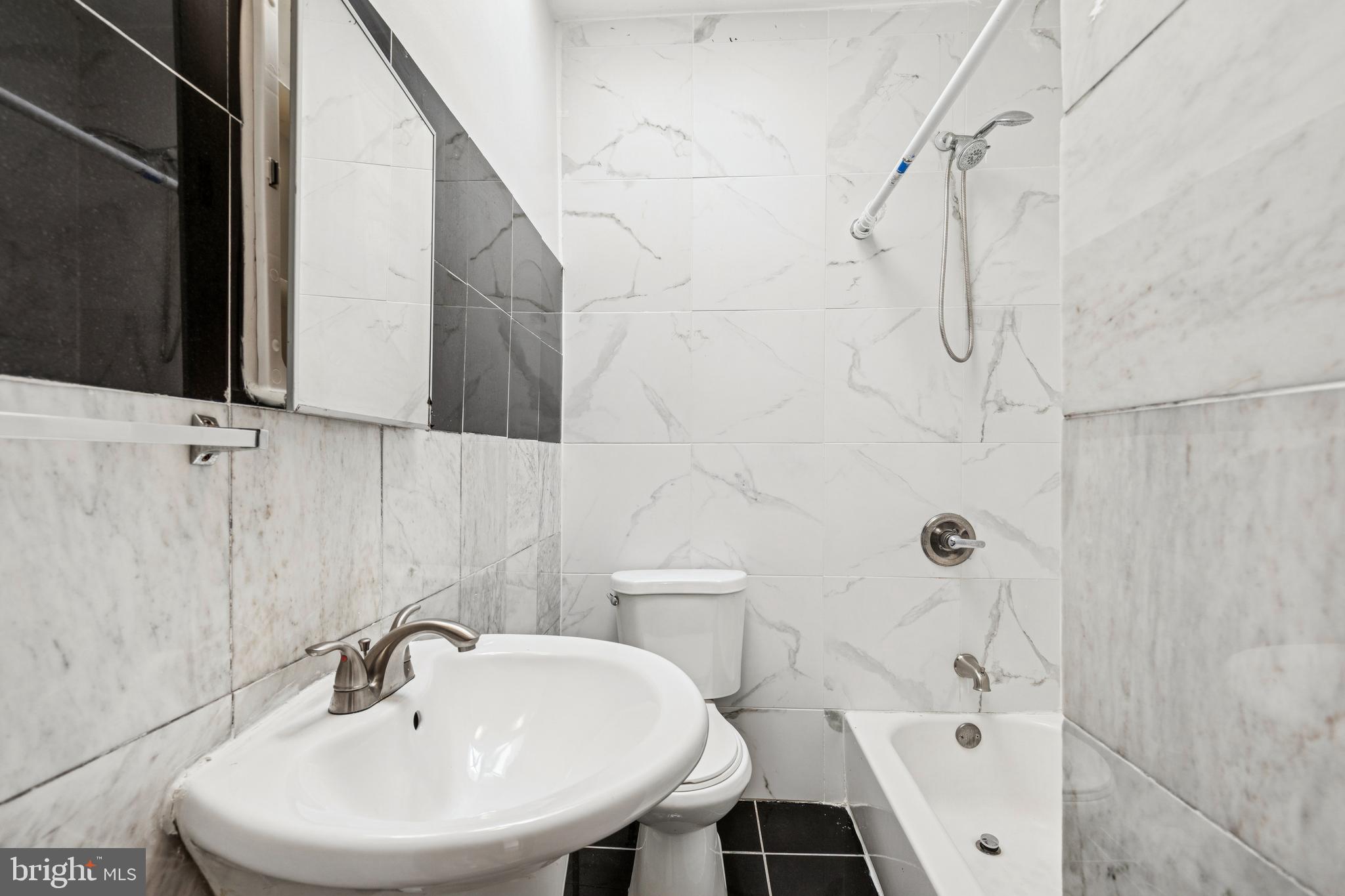 BALTIMORE HIGHLANDS - Residential