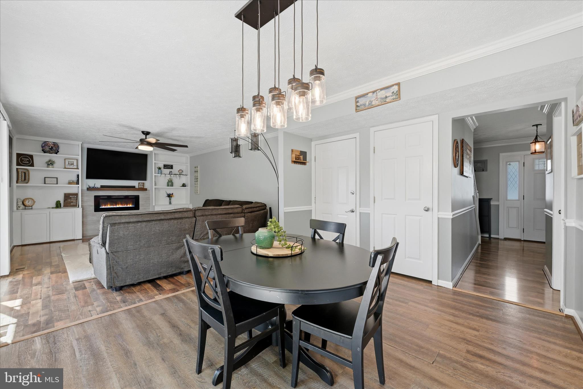 FREDERICKTOWNE ESTATES - Residential