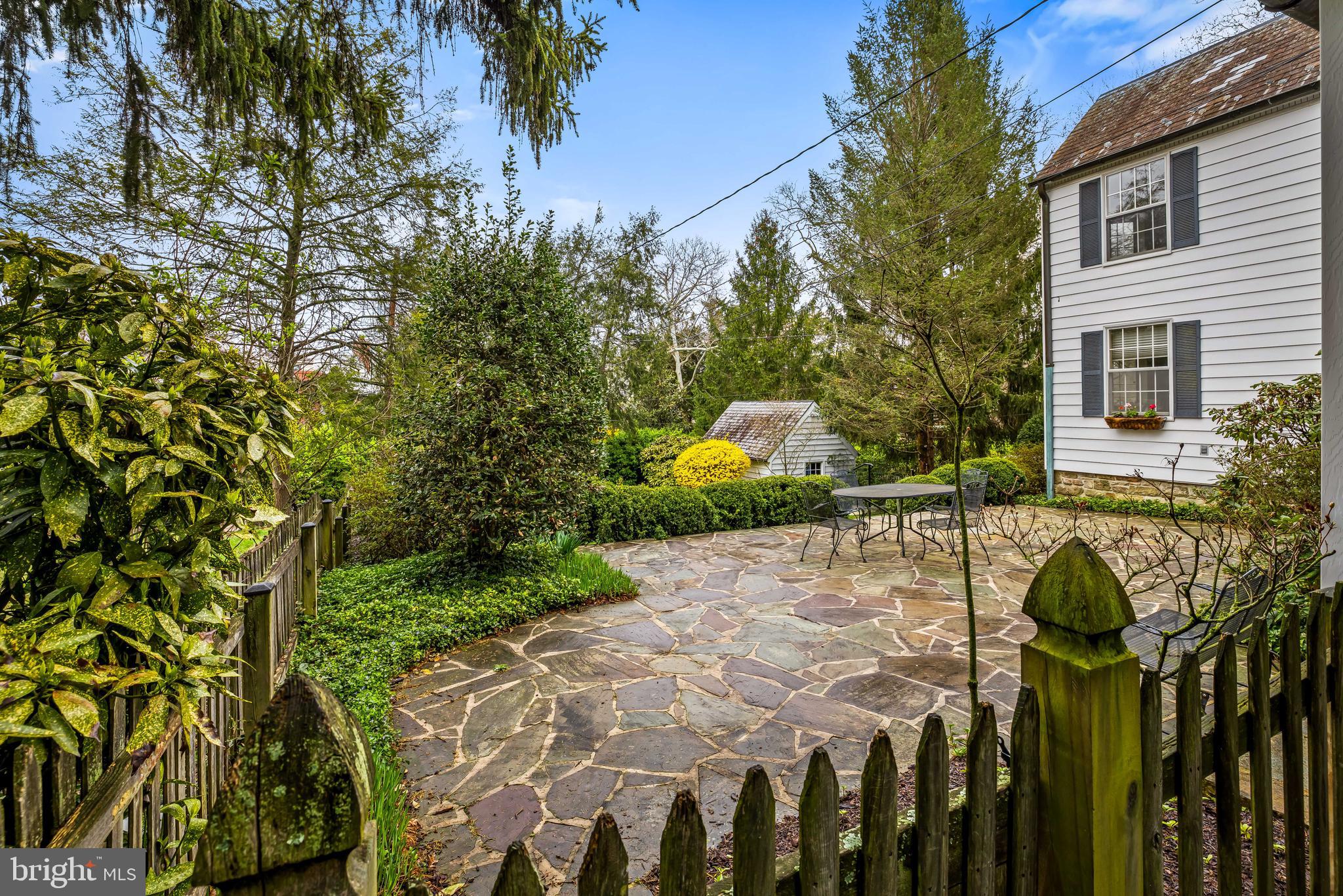 HOMELAND HISTORIC DISTRICT - Residential