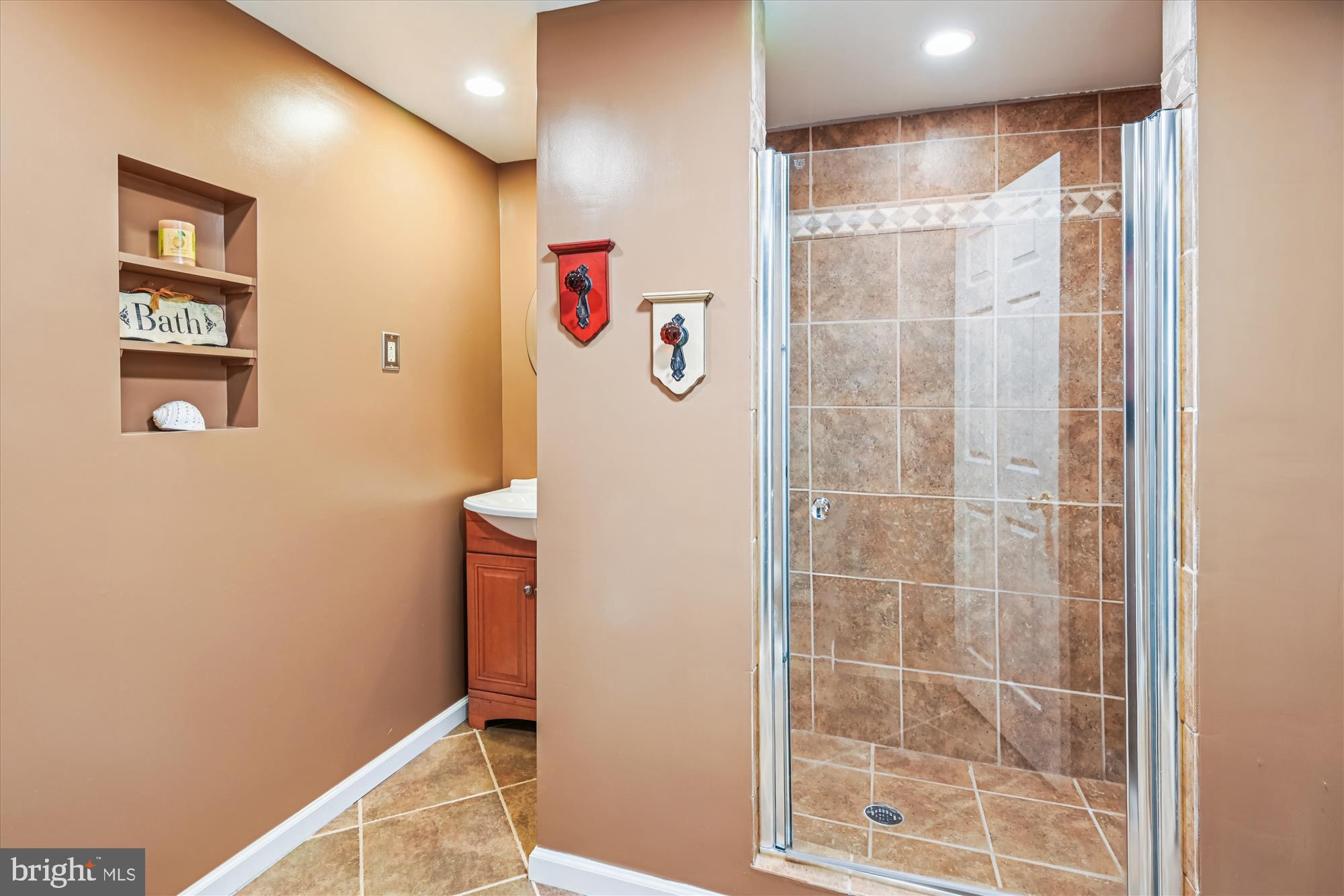 EVERGREEN AT PUTTY HILL - Residential