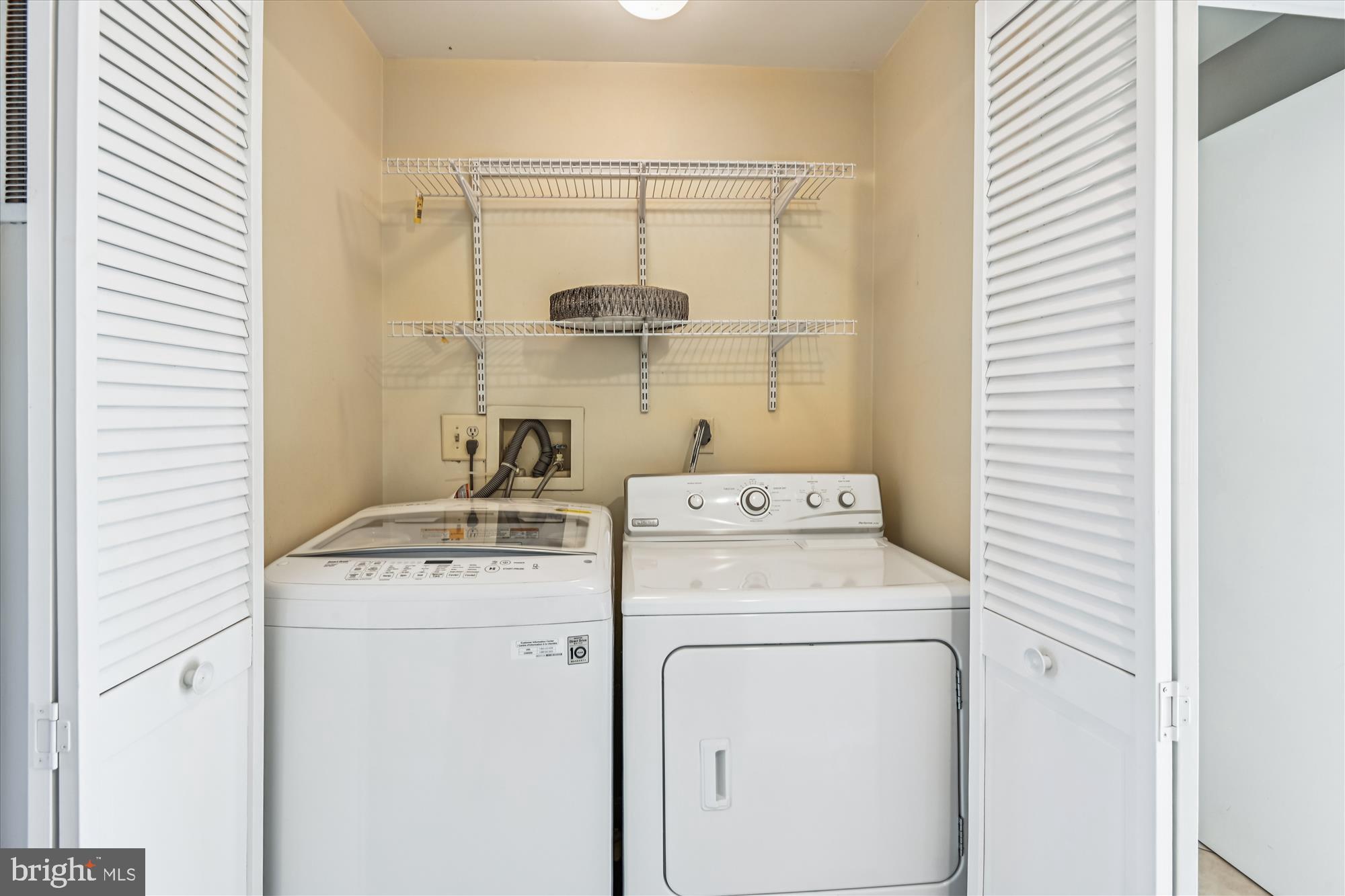 EVERGREEN AT PUTTY HILL - Residential