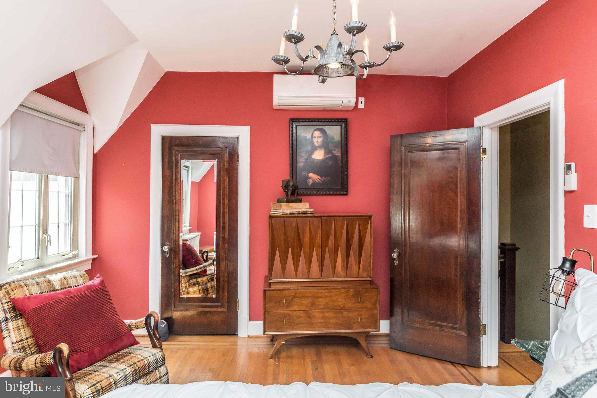 OLD HOMELAND - Residential