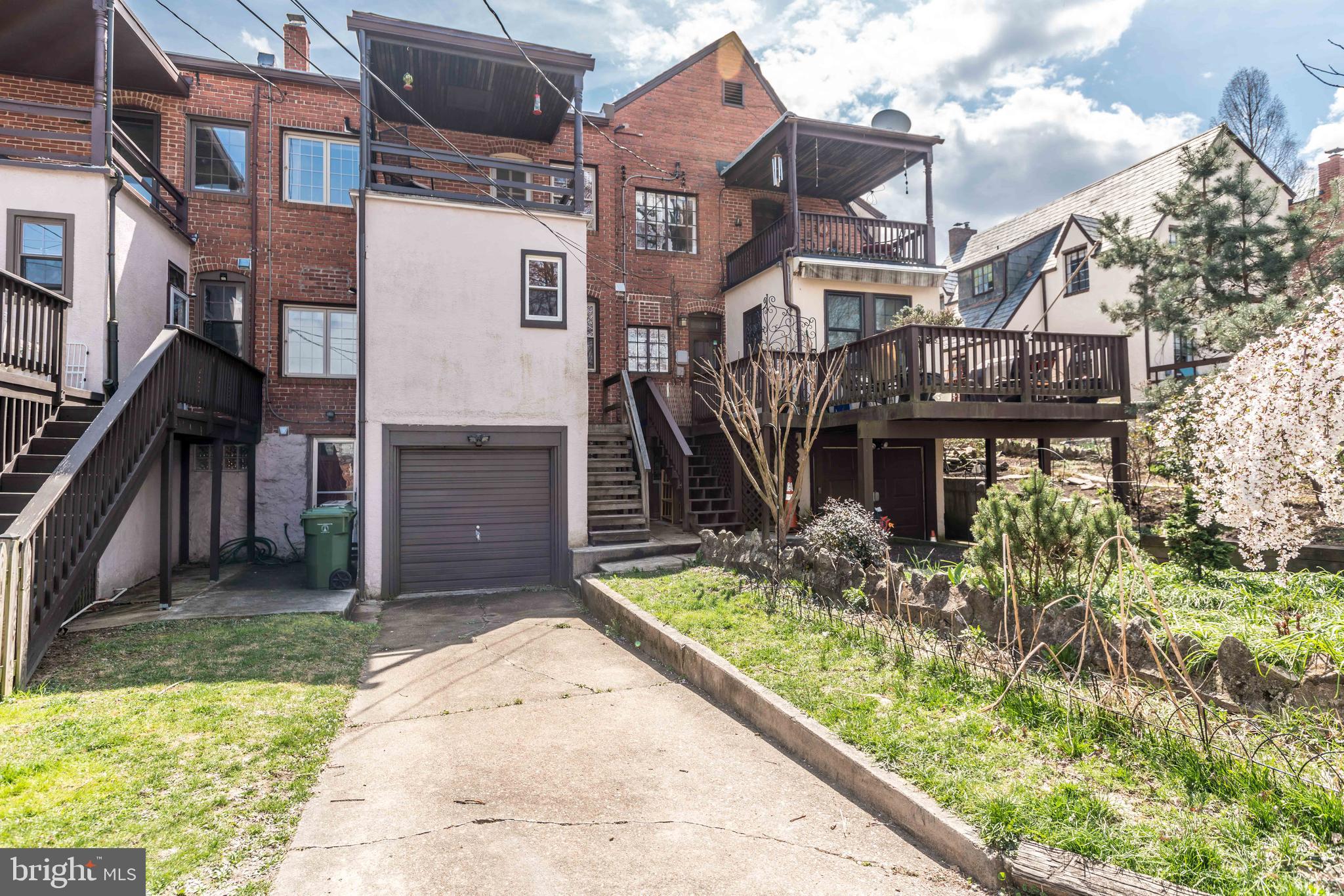 OLD HOMELAND - Residential